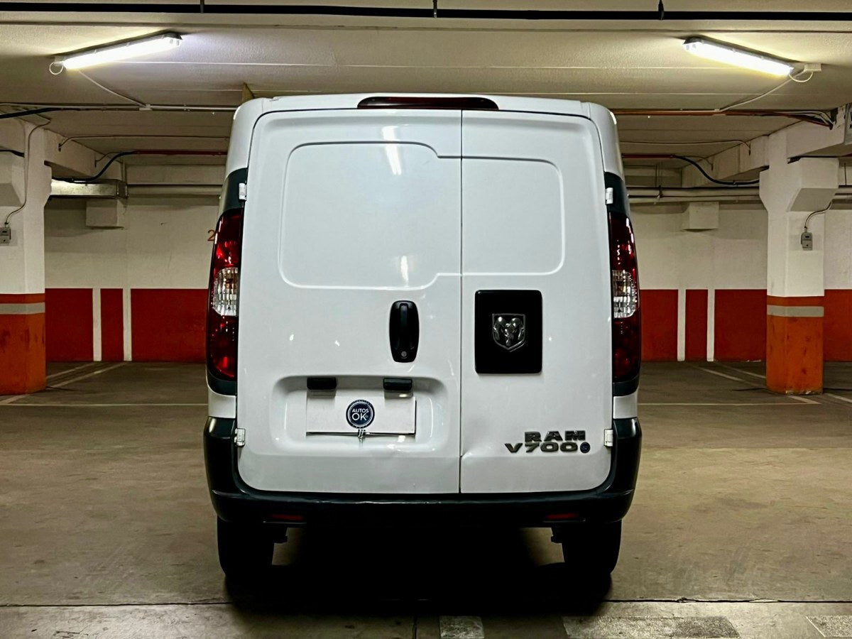 Ram Van 700 Rapid 1.4 2021 35.844 km Santiago - foto 5