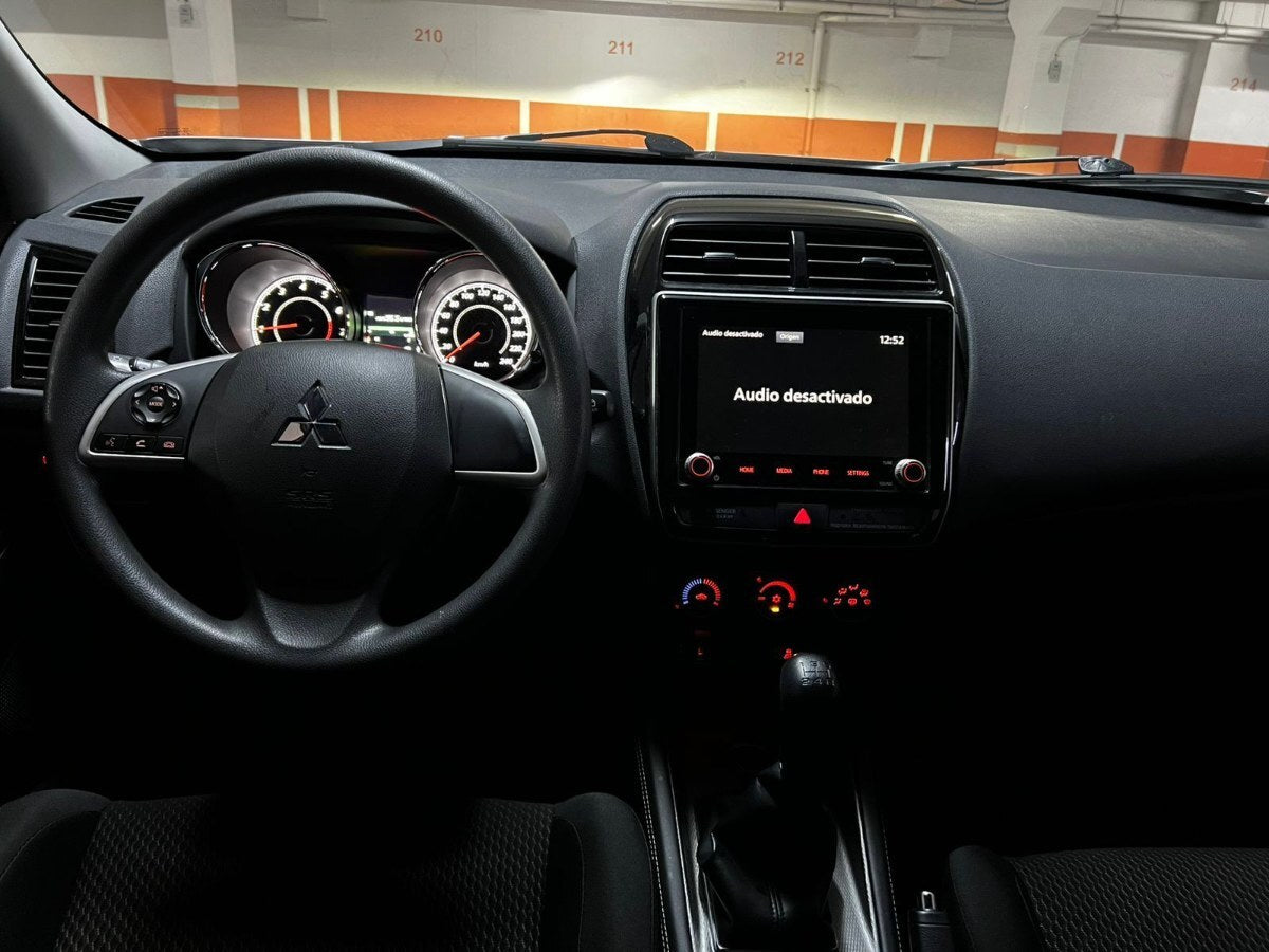 Mitsubishi Asx 4x2 2023 15.557 km Santiago - foto 10