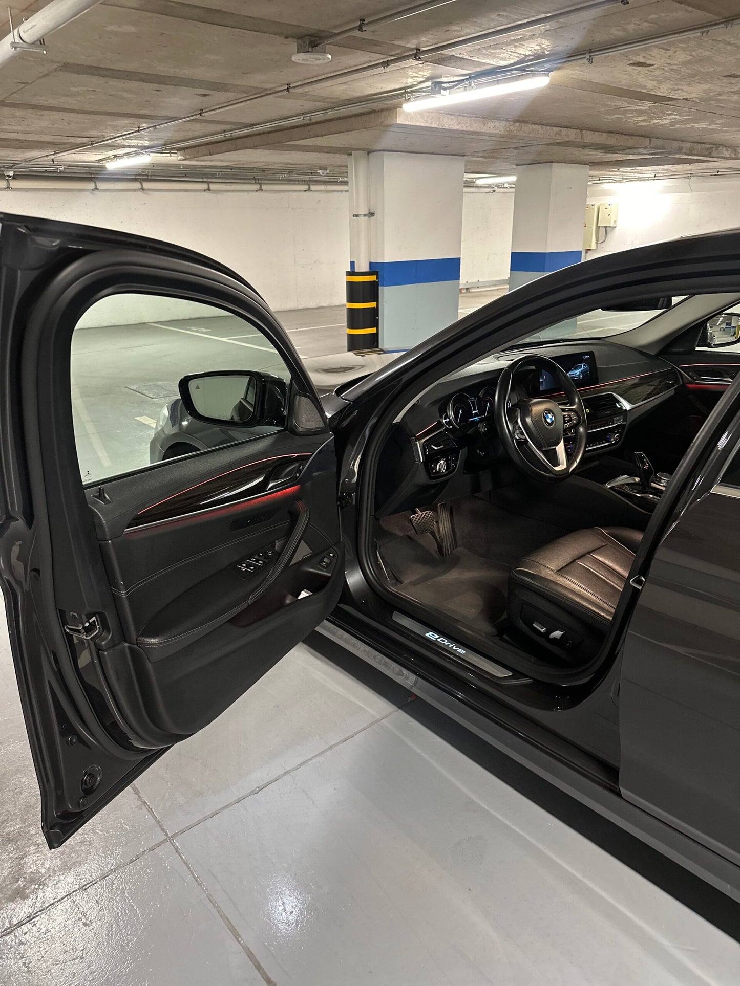 BMW 530e Luxury Híbrido Enchufable 2018 | 59.000 KM | Único Dueño - Santiago