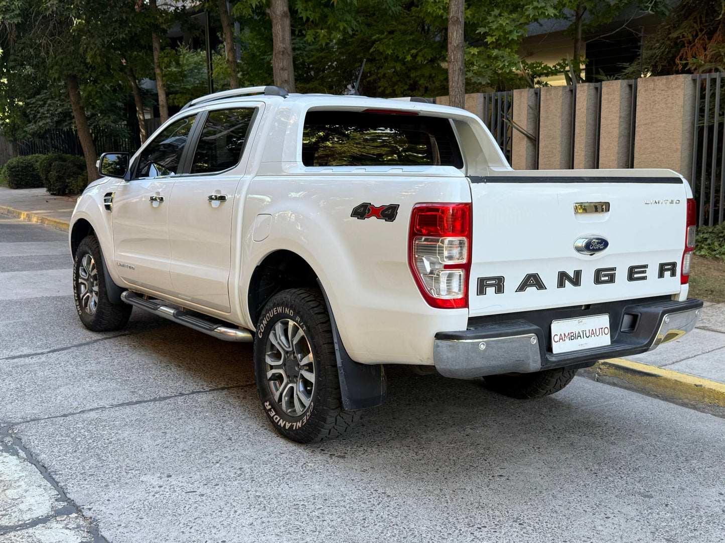 Ford Ranger Limited 3.2 4x4 2023 | 98.550 KM | FACTURABLE | Único Dueño - Santiago