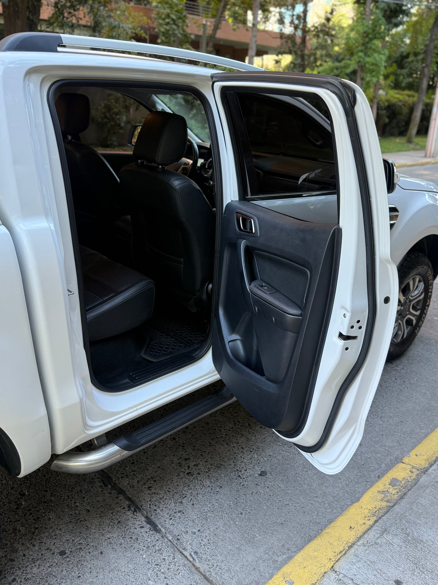 Ford Ranger Limited 3.2 4x4 2023 | 98.550 KM | FACTURABLE | Único Dueño - Santiago