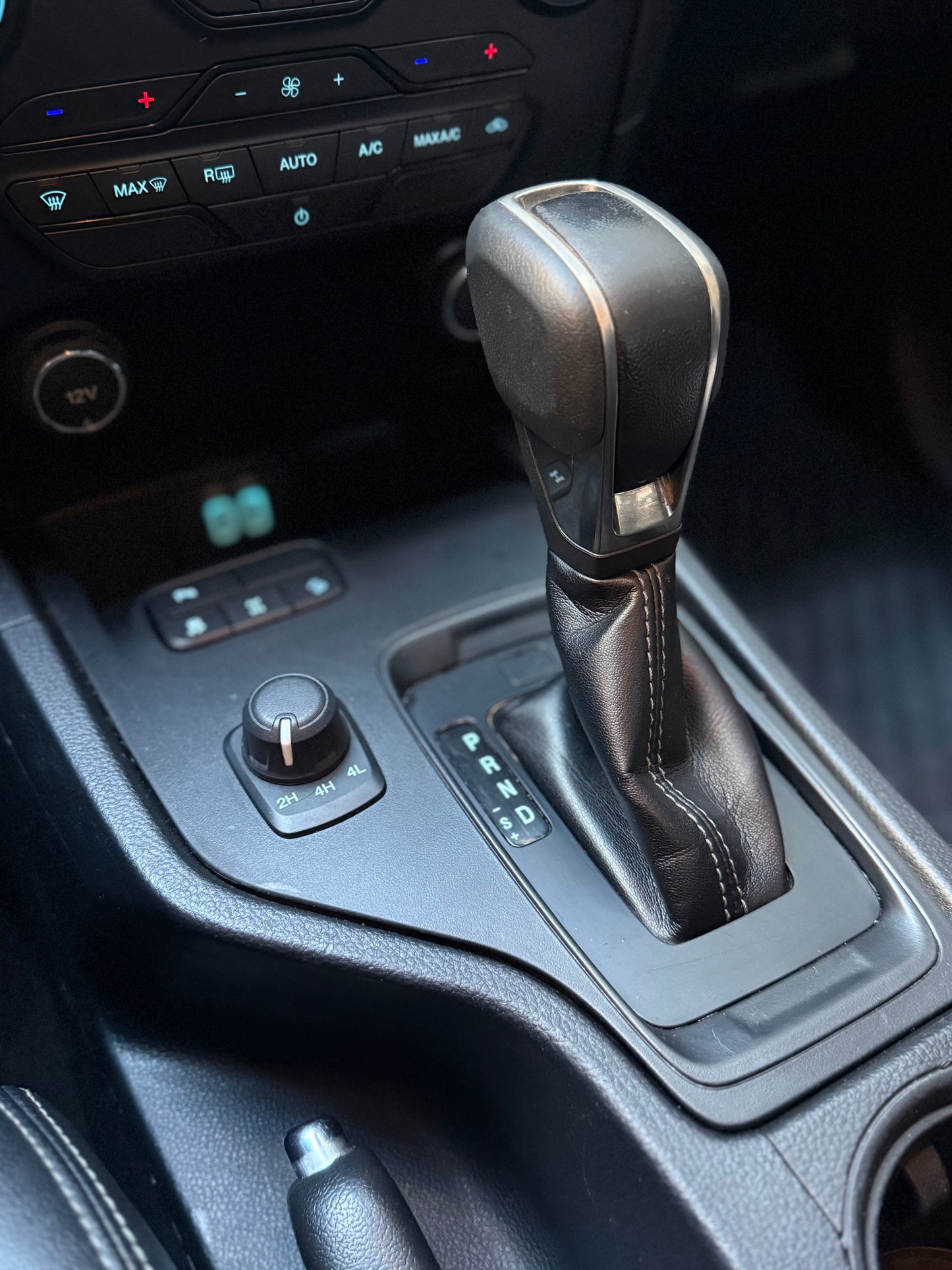 Selector de tracción 4x4 y bloqueo de diferencial Ford Ranger 3.2
