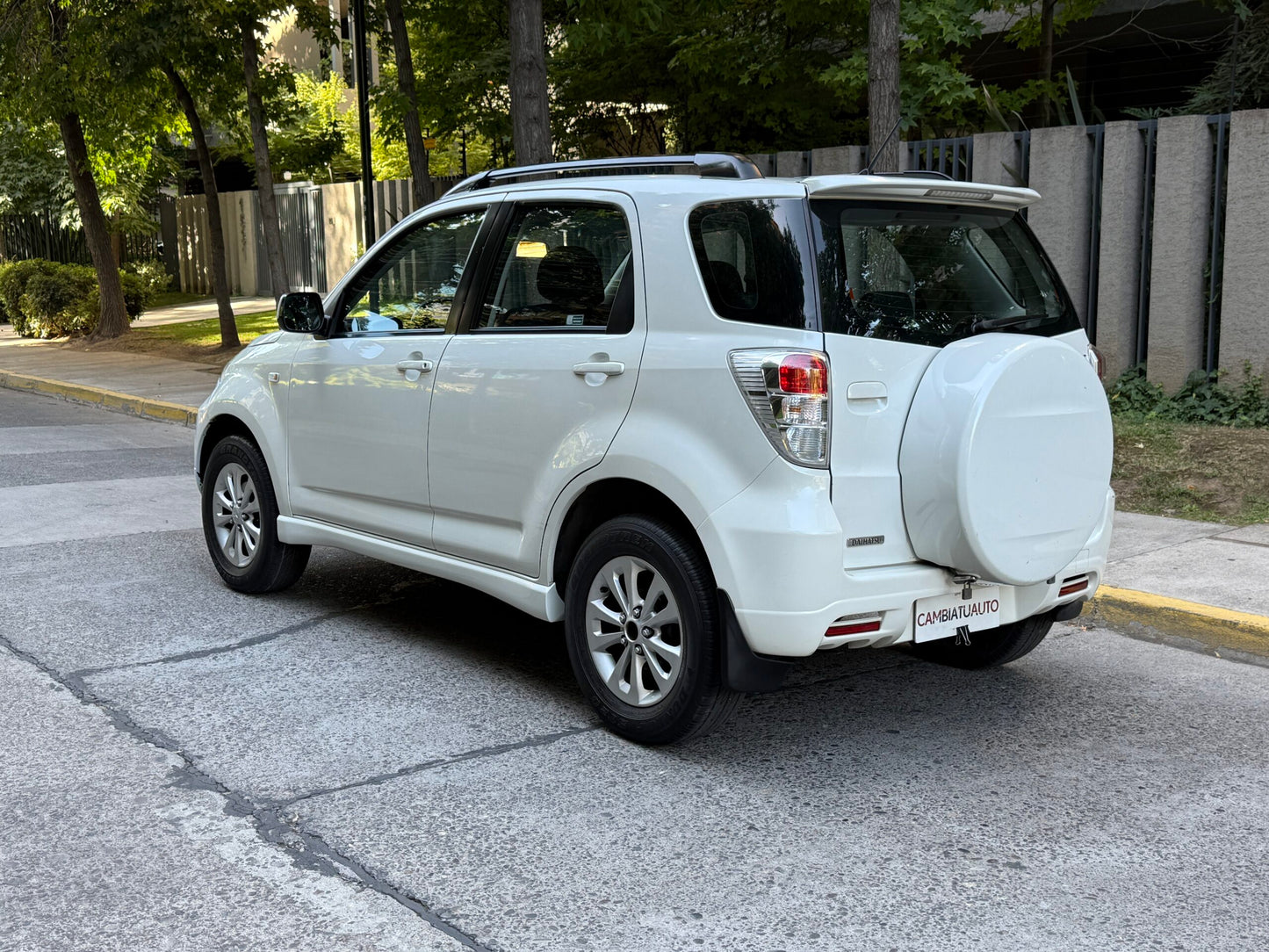 Daihatsu Terios 1.5 Wild Lujo 4x4 AT 2012 | 90.681 KM | Santiago