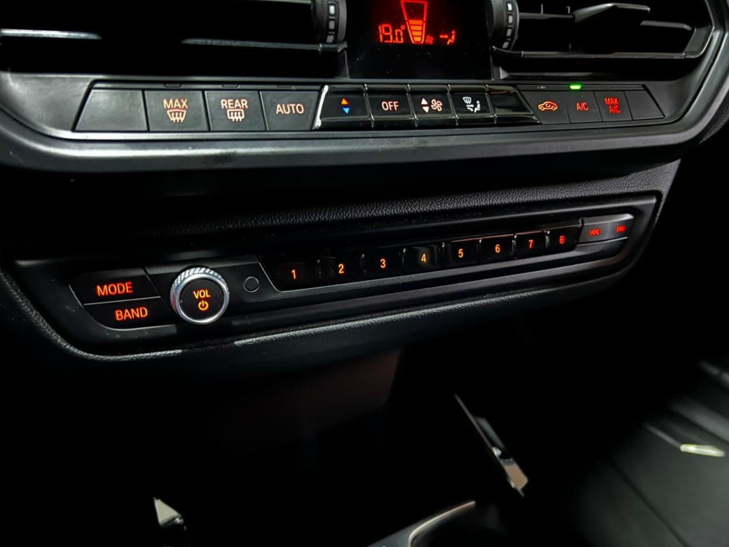 BMW 118d TwinPower Turbo 2020 | Diésel | Mantenciones en la Marca | Santiago