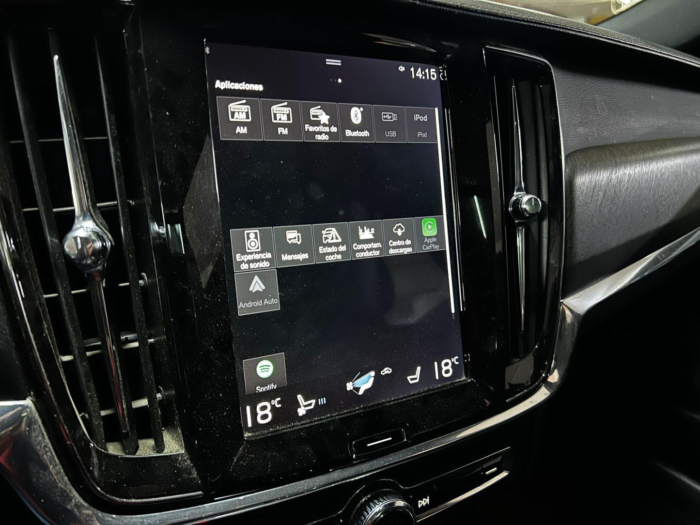 Volvo V90 Cross Country D5 Inscription 2019 | Lujo Off-Road | Mantenciones Oficiales | Santiago