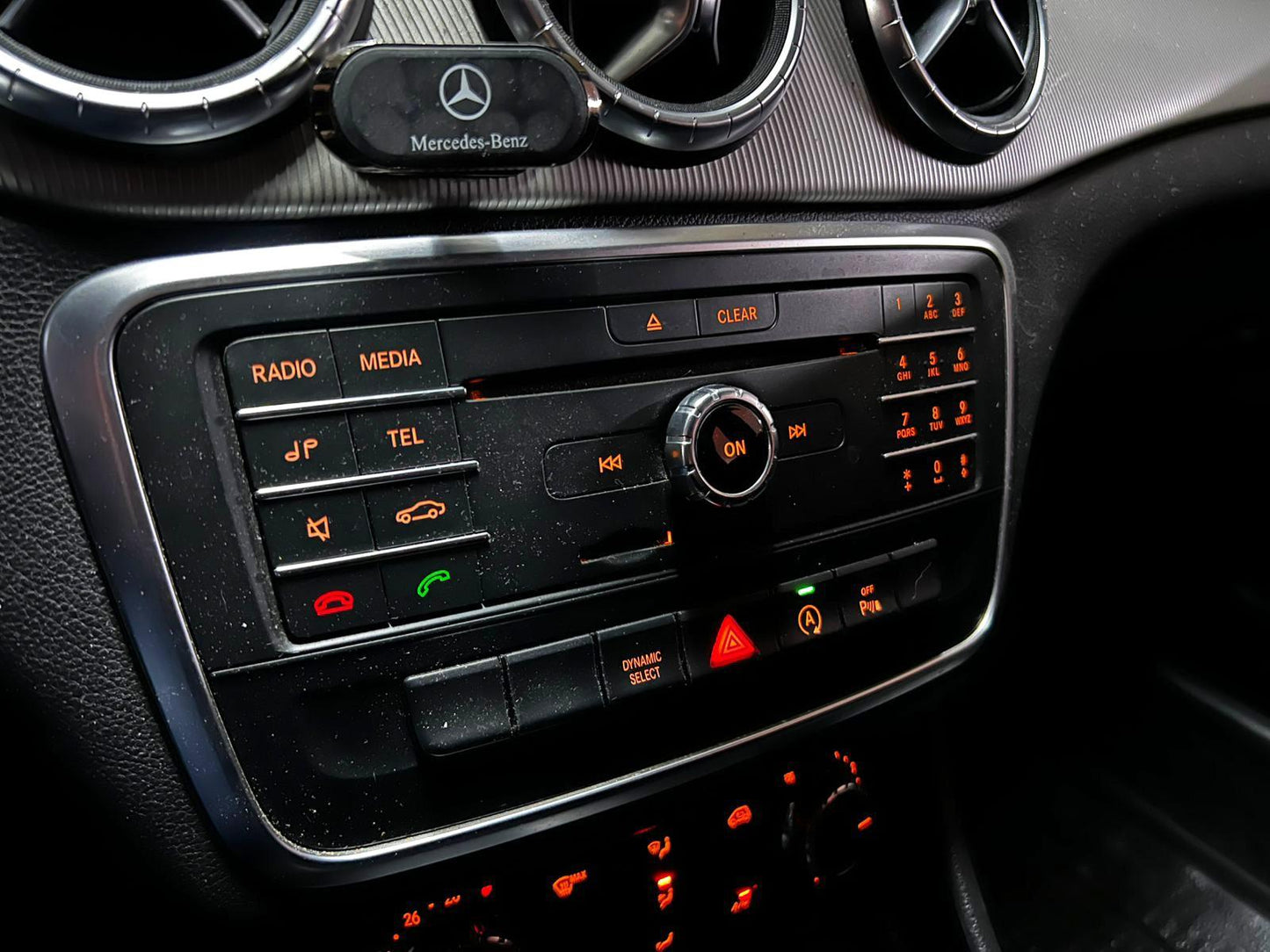 Mercedes-Benz CLA 180 1.6 Turbo 2016 | Diseño Coupé | Tecnología Alemana | Santiago
