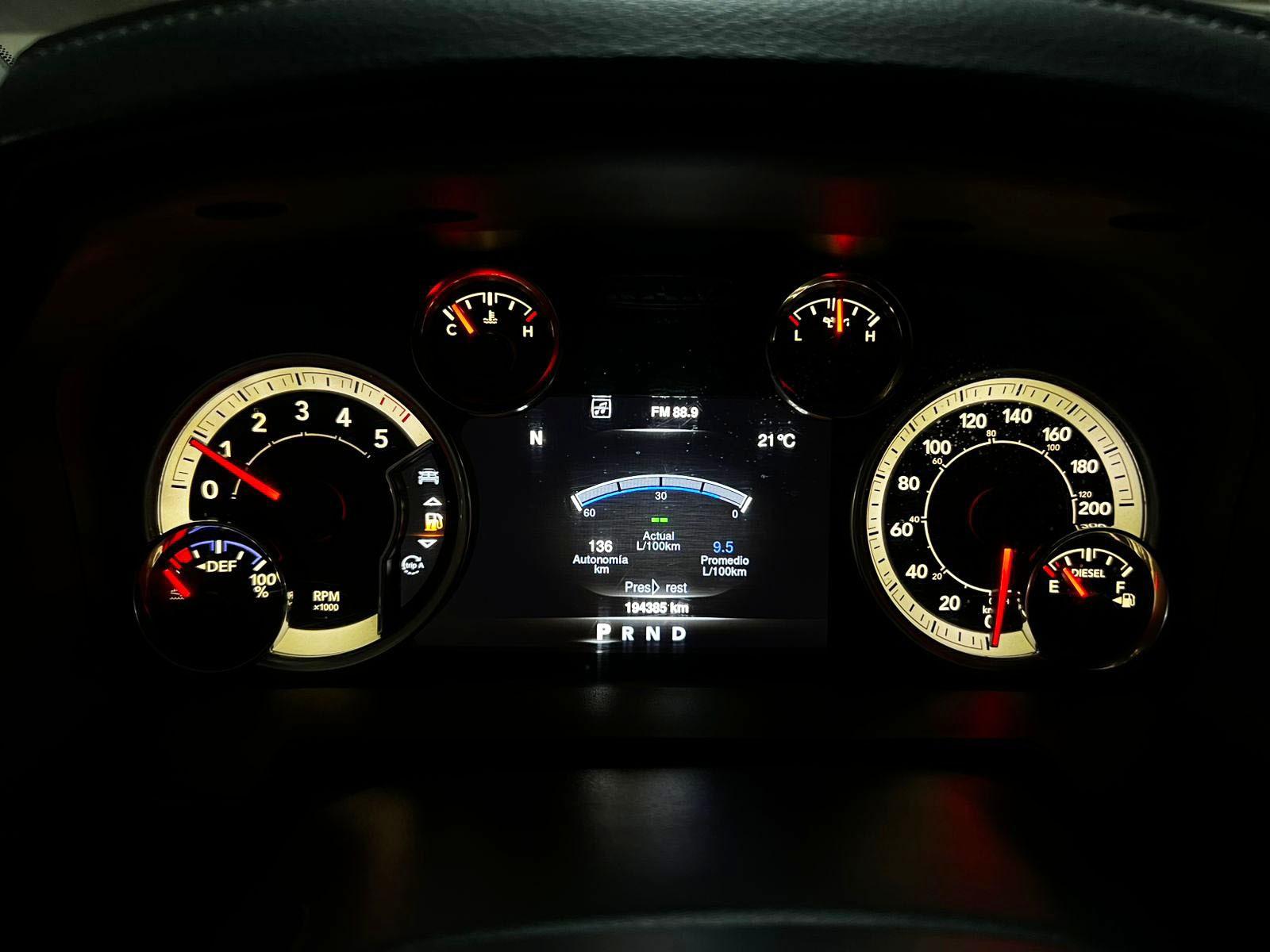 Ram 1500 Laramie 3.0 Ecodiesel 4x4 2020 194.393 km Santiago - foto 14