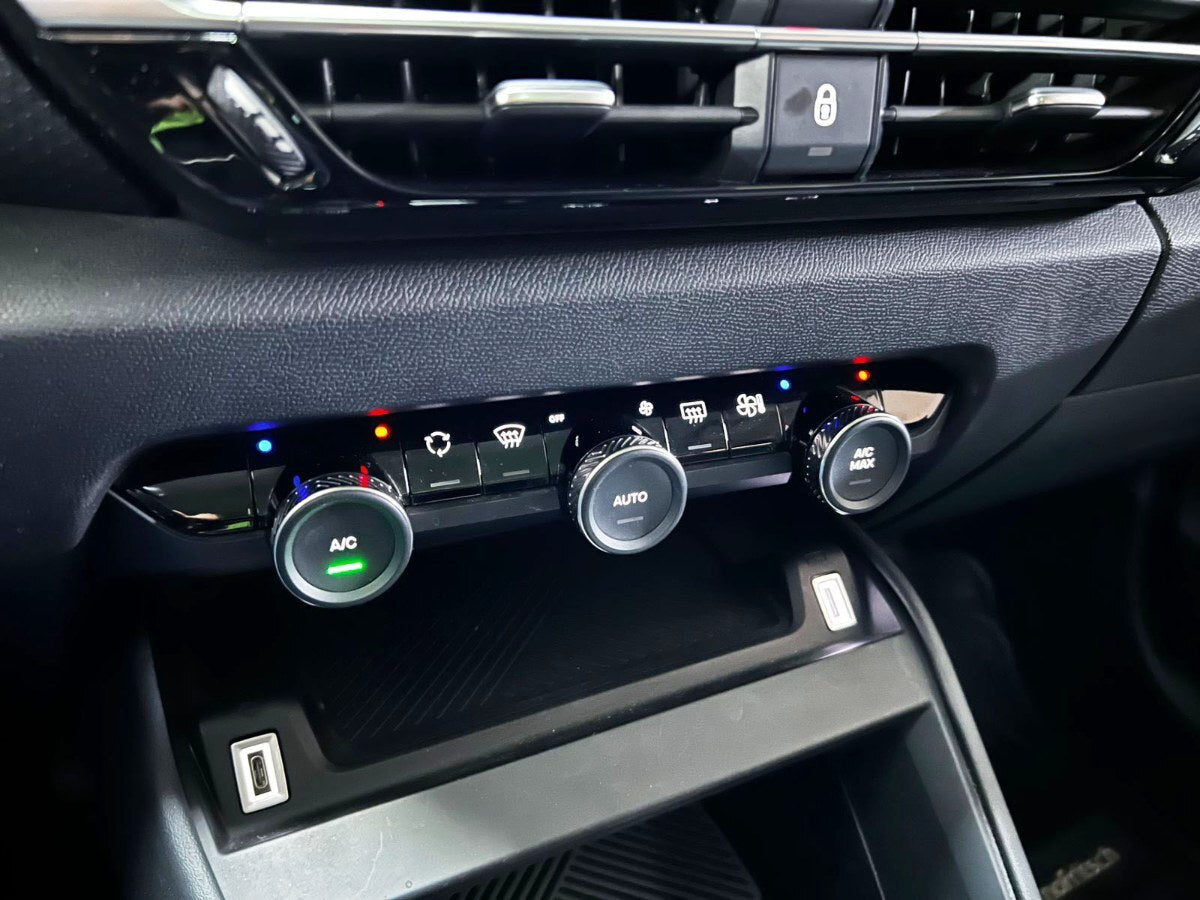 Citroën  C4 1.2 At 2022 34.537 km Santiago - foto 16