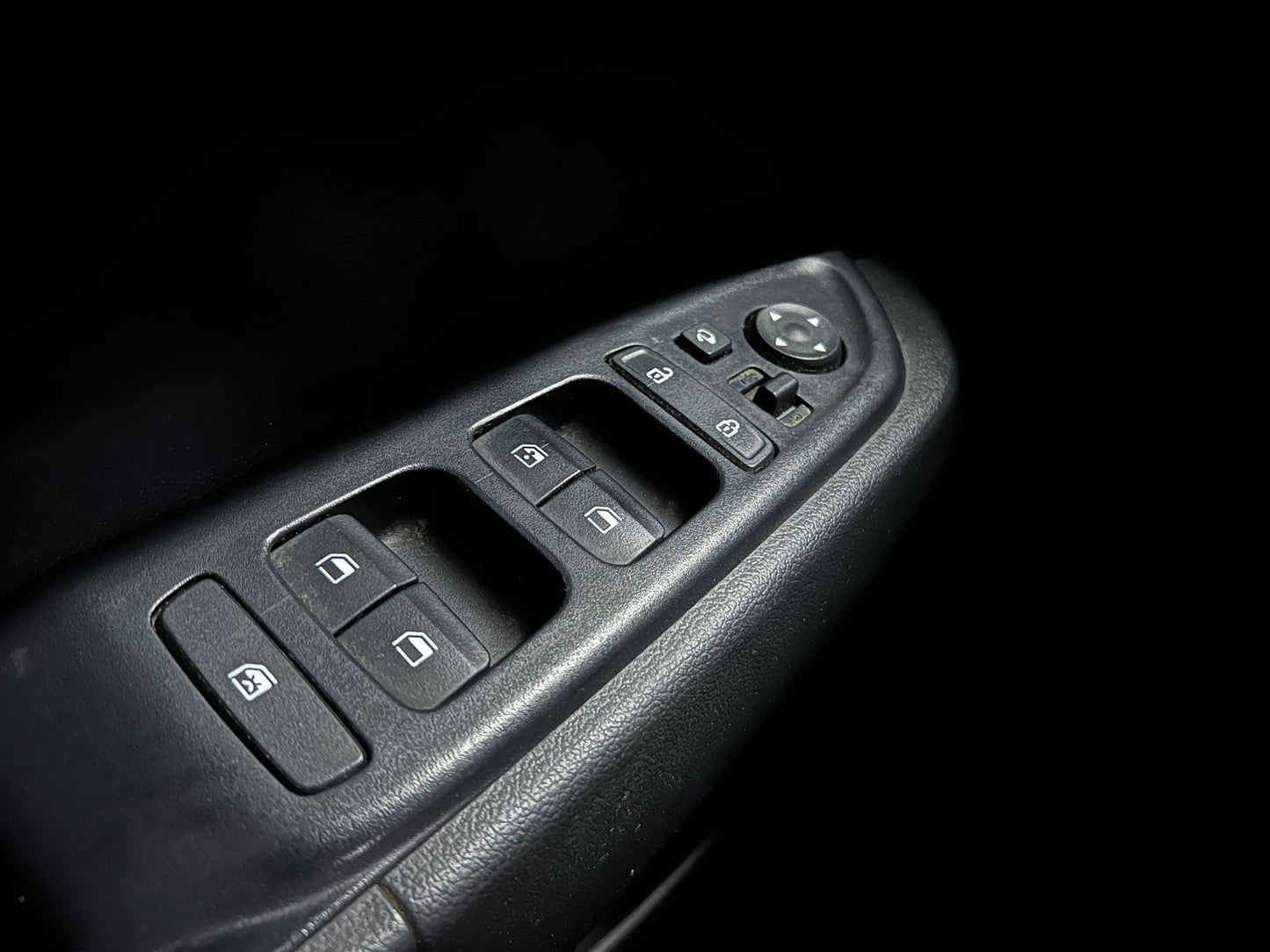 Hyundai Venue Qx 1.6 At 2021 | 123.374 km | Santiago