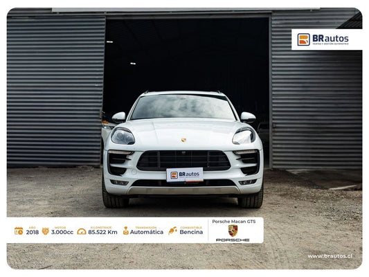 Porsche Macan GTS 2018 frente deportivo luces LED negras