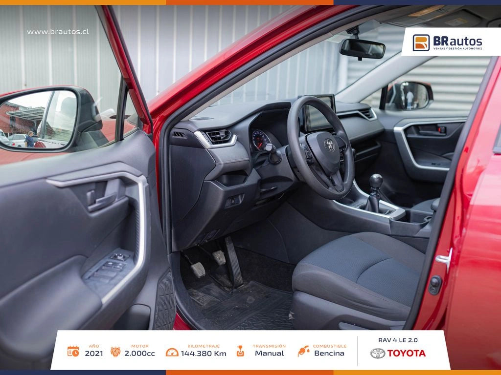 Toyota RAV4 LE 2.0 2021 | 144.388 KM | Caja 6MT | Los Angeles