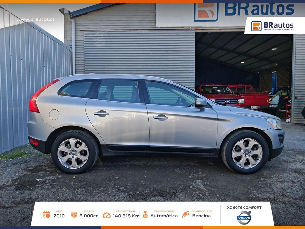 Vista lateral Volvo XC60 AWD llantas de aleación originales