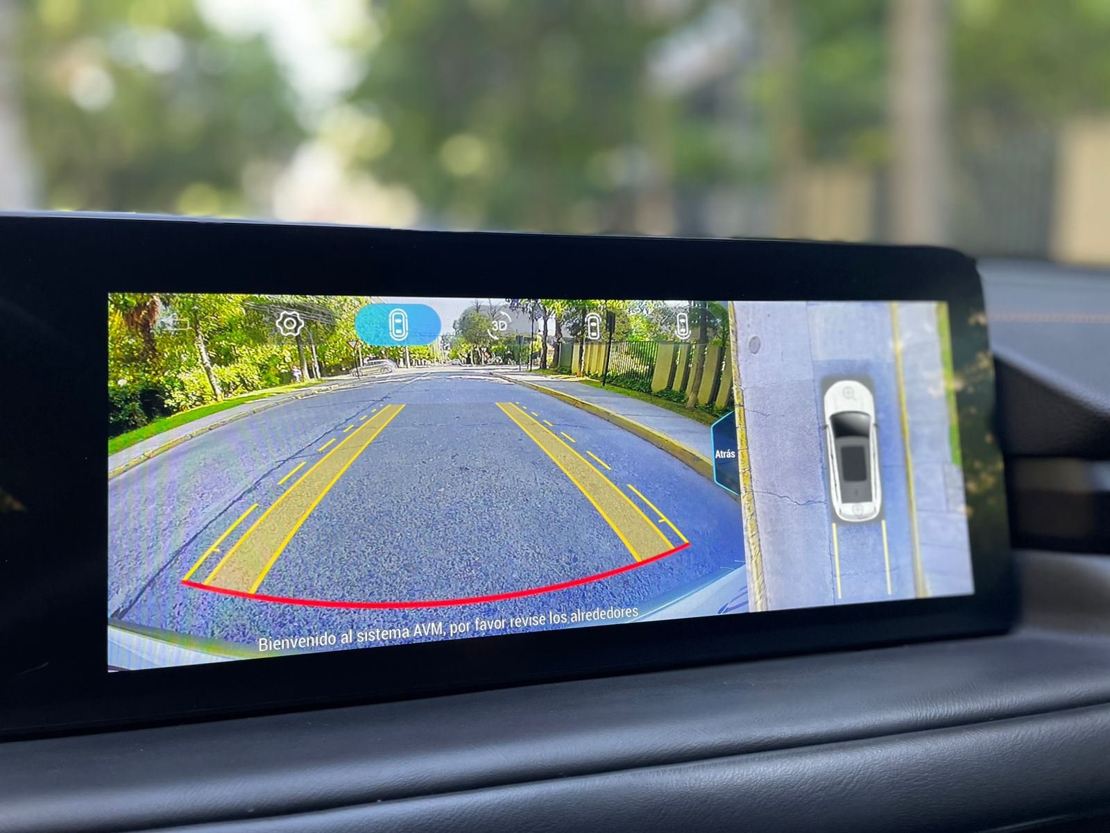Sistema de cámaras 360 grados en pantalla HD Exeed TXL 2024