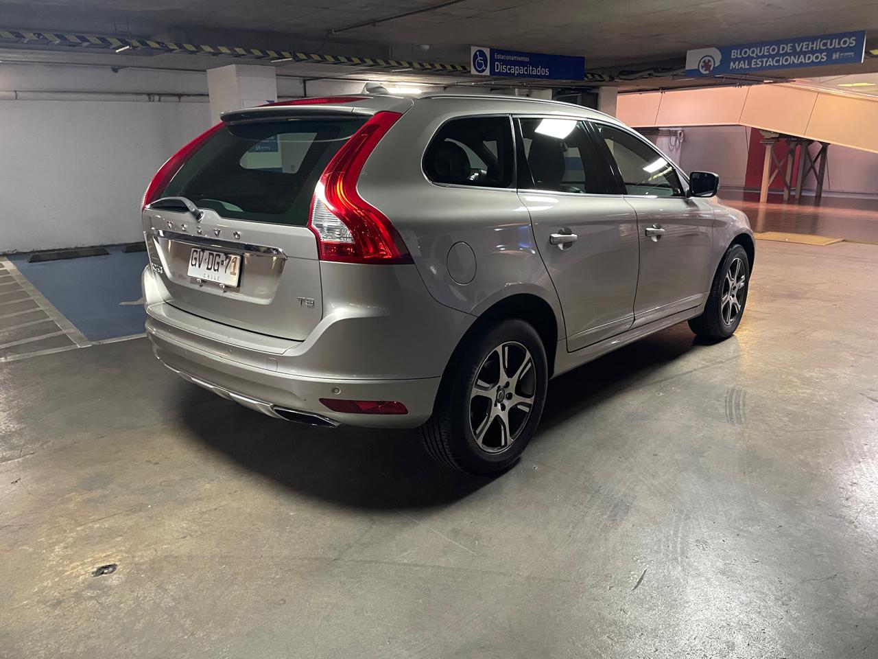 Xc60 2.0 T5 Plus 2014 98.097 km Santiago - foto 7
