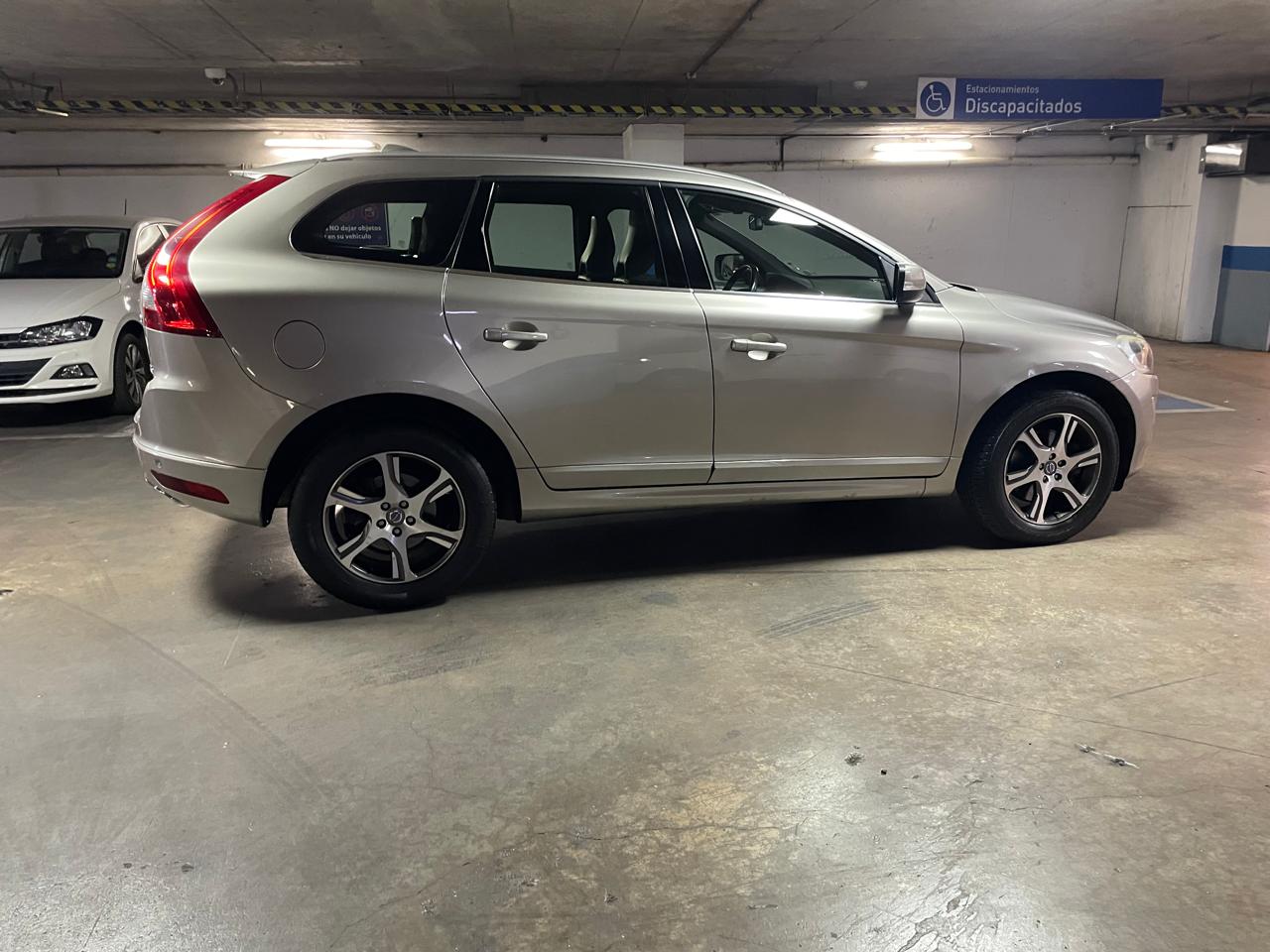 Xc60 2.0 T5 Plus 2014 98.097 km Santiago - foto 8