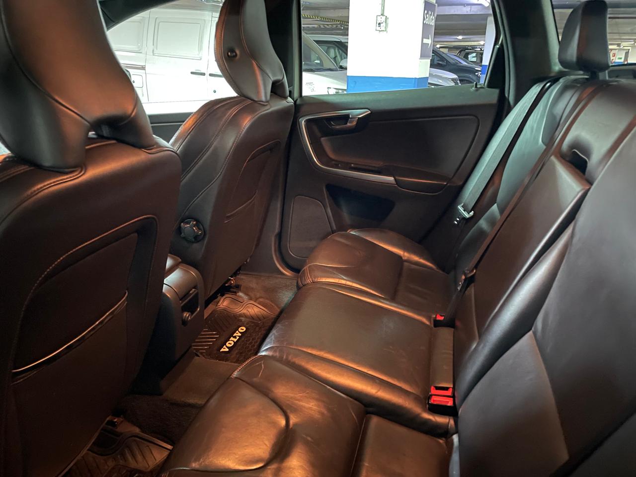 Xc60 2.0 T5 Plus 2014 98.097 km Santiago - foto 11
