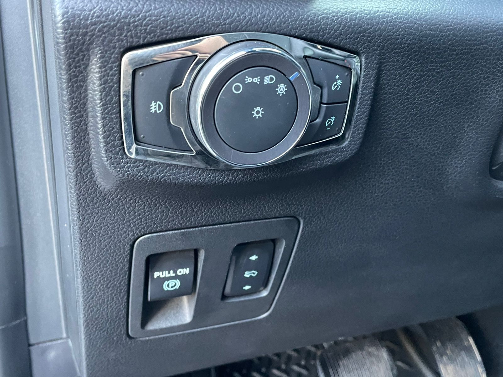 Ford Expedition Xlt 3.5 V6 Ecoboost 2019 52.362 km Santiago - foto 12