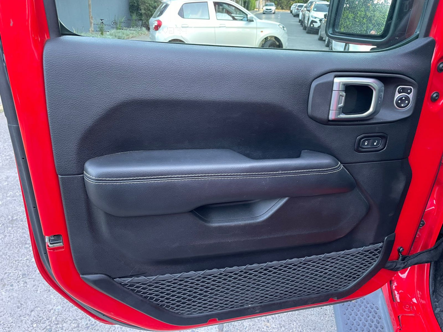 Jeep Wrangler Unlimited Sahara 3.6 V6 4WD 2019 | Techo Desmontable - Santiago