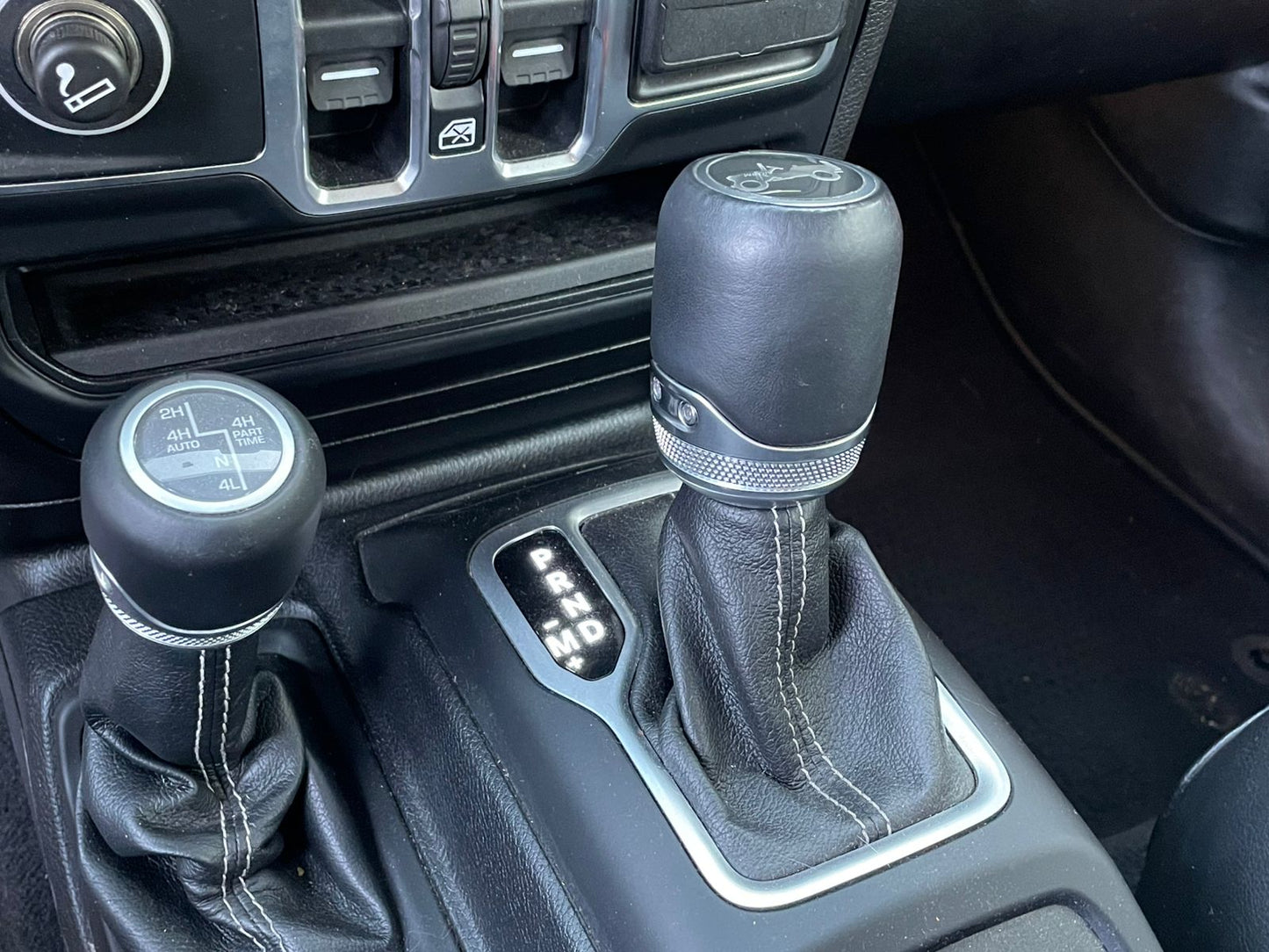 Selector de tracción 4x4 y caja automática Jeep Wrangler Unlimited