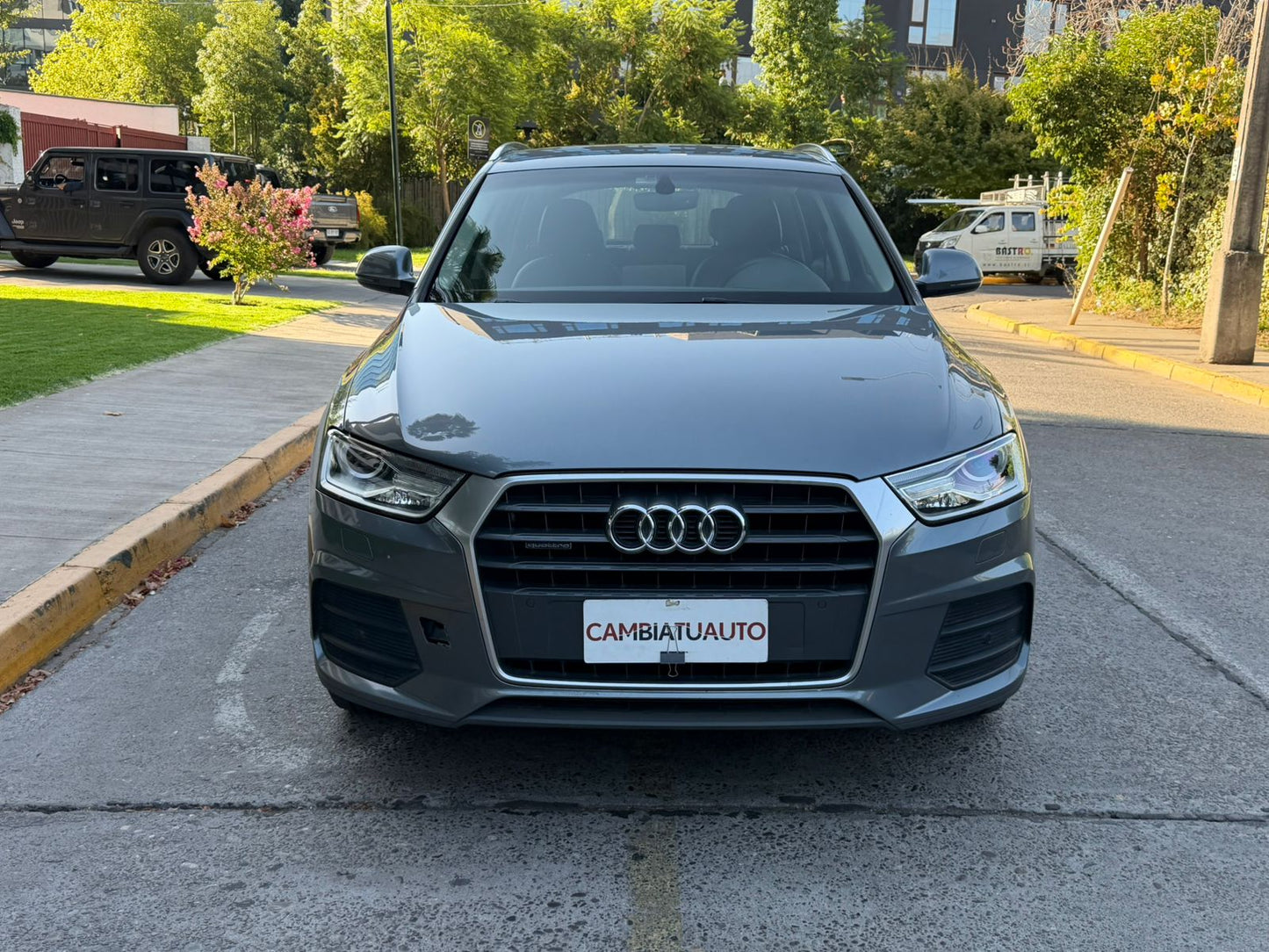 Audi Q3 2.0 TDI 2017 frente blanco luces LED tracción Quattro Detodoauto