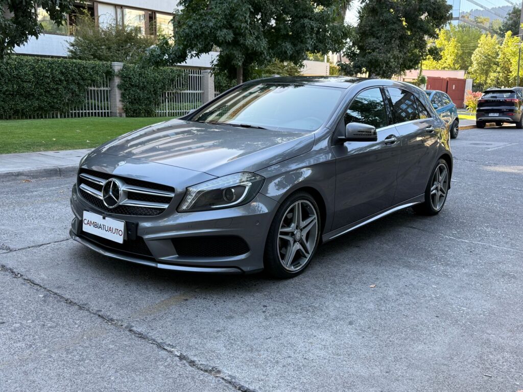 Mercedes-Benz A200 1.6 Turbo 2015 | 57.275 KM | Transmisión 7G-DCT | Santiago