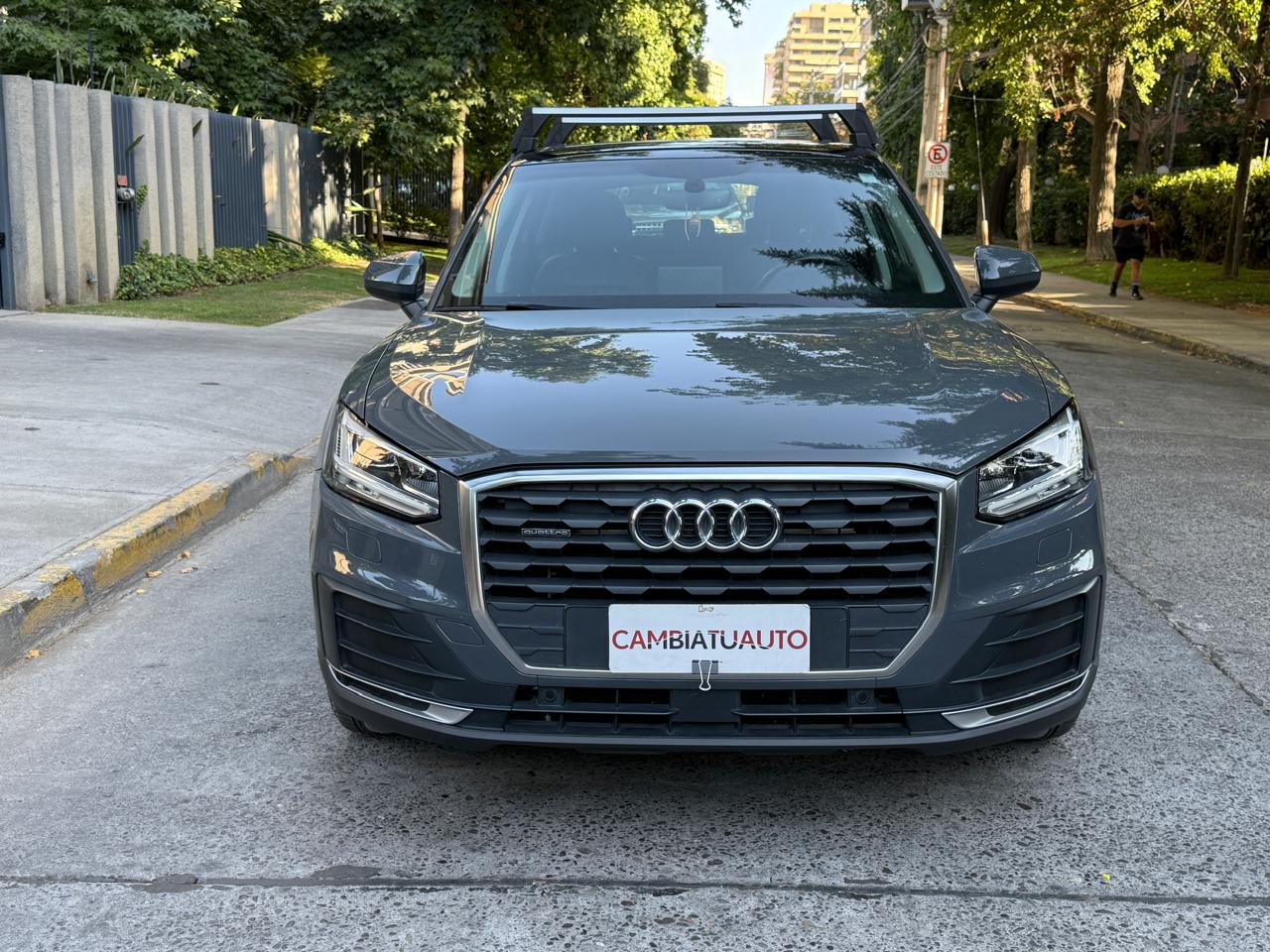 Audi Q2 40 TFSI 2021 frente SUV premium deportivo