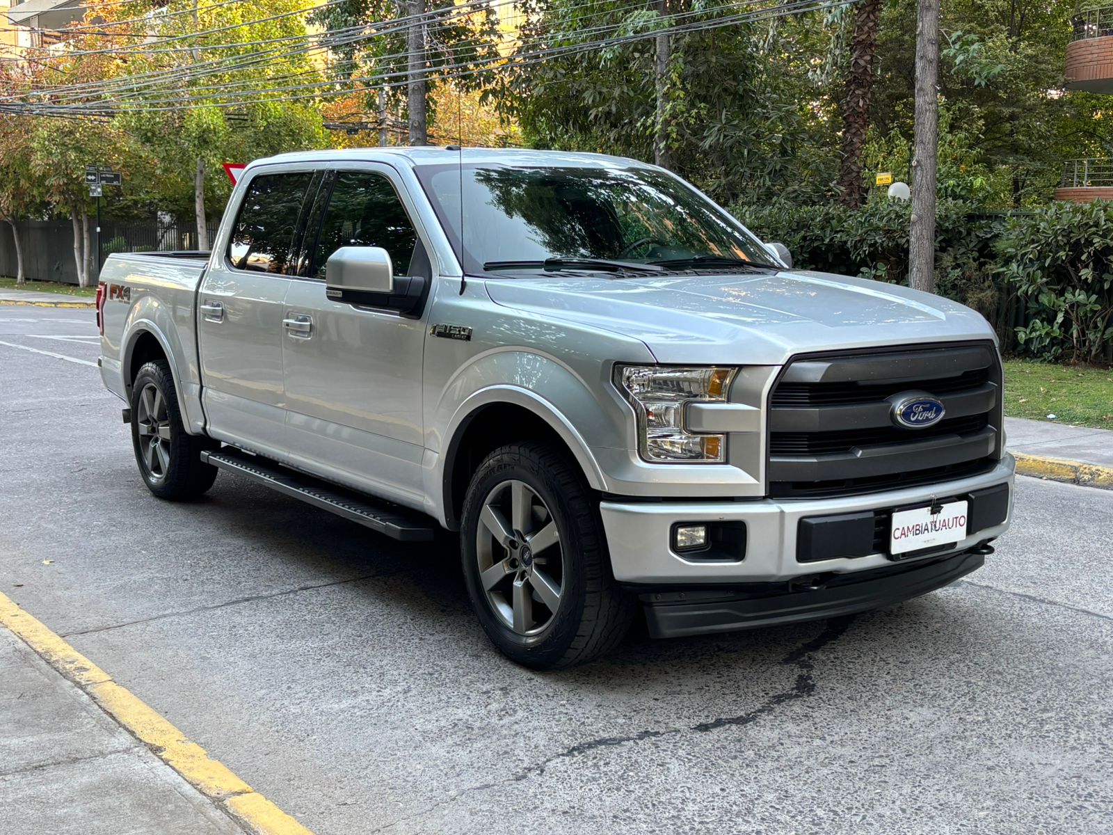 Ford F-150 Lariat Sport 5.0 V8 usada 2017 190.532 km en venta Santiago