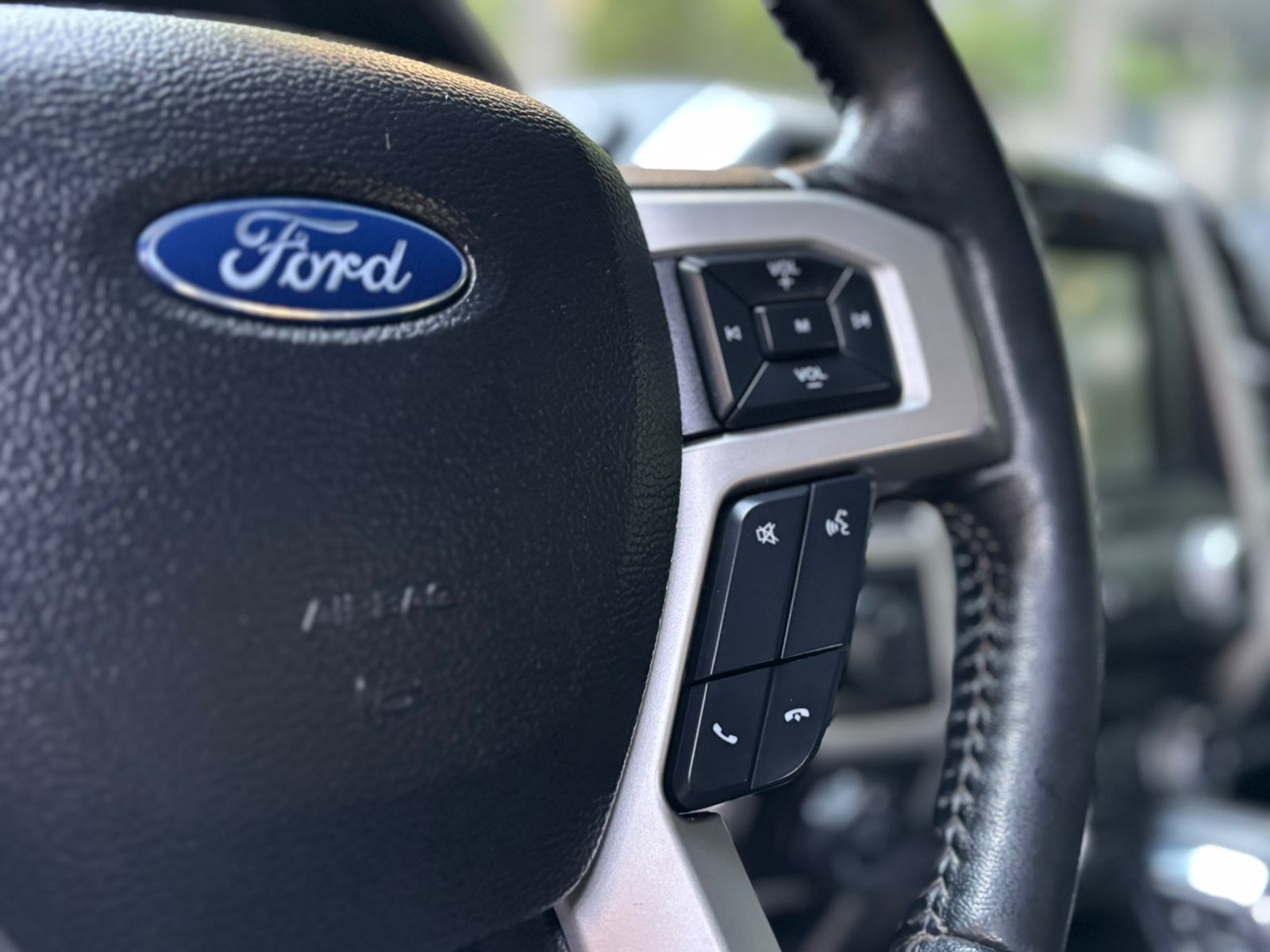 Ford F-150 Lariat Sport 5.0 V8 2017 190.532 km Santiago - foto 17