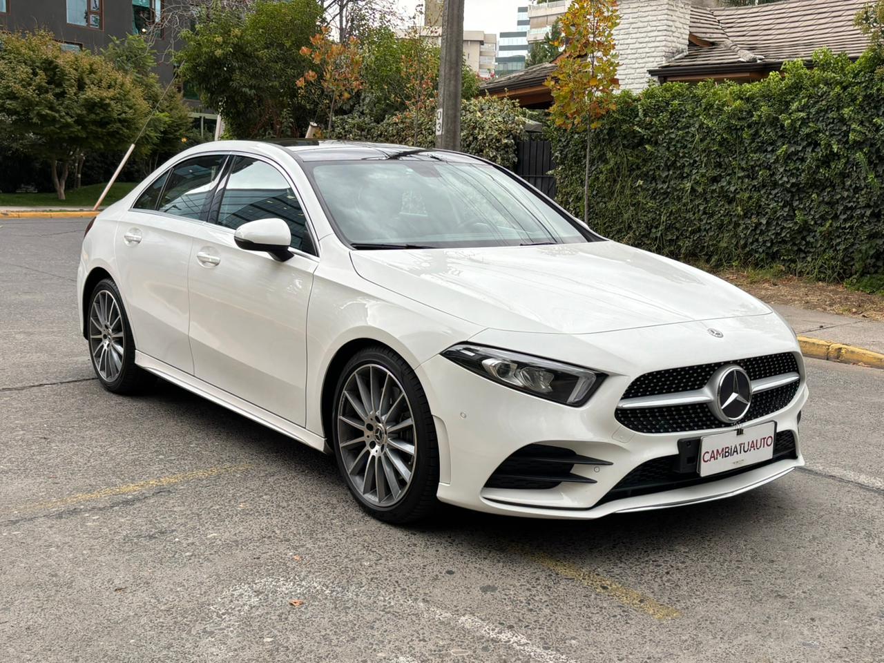 Mercedes-Benz A250 Sedan AMG Line 2.0 Turbo 2020 | Solo 38.701 KM | Santiago