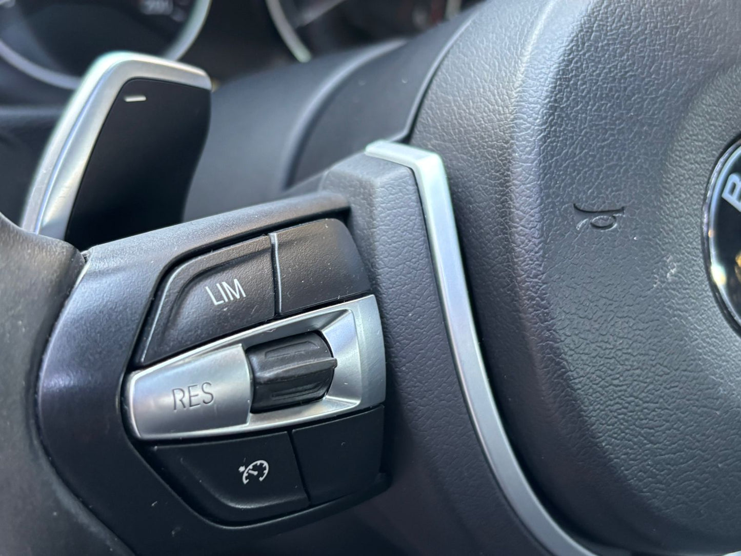 BMW 320d Sport 2.0 Diésel 2019 | 100.098 KM | Look M Sport | Santiago