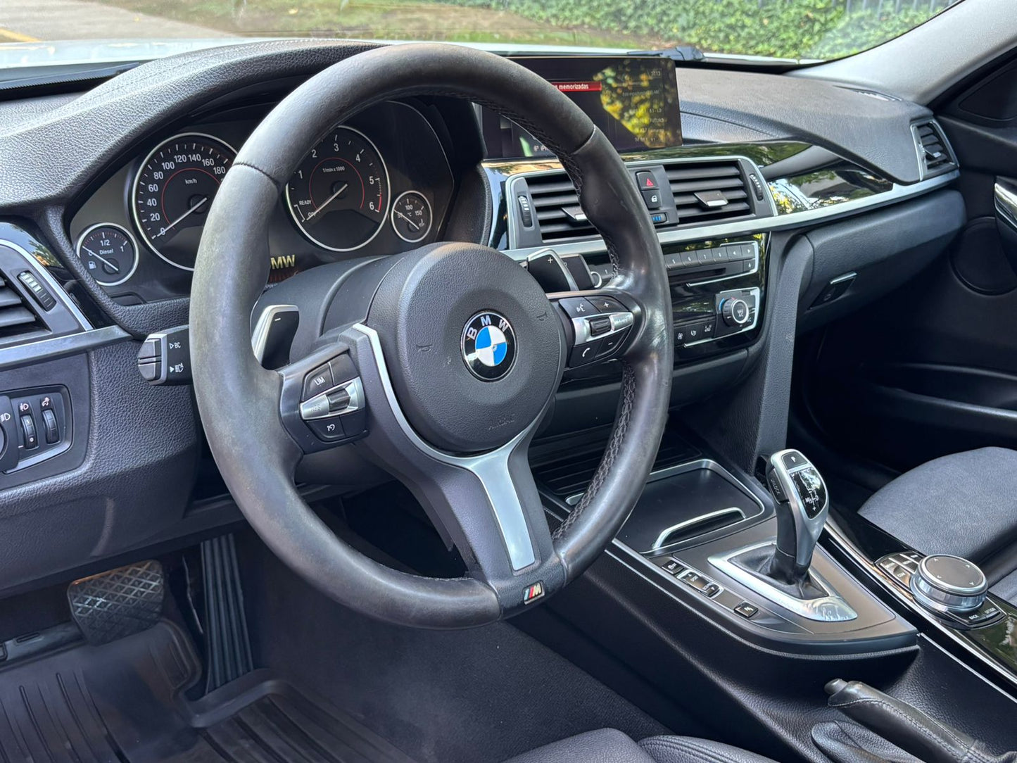 BMW 320d Sport 2.0 Diésel 2019 | 100.098 KM | Look M Sport | Santiago