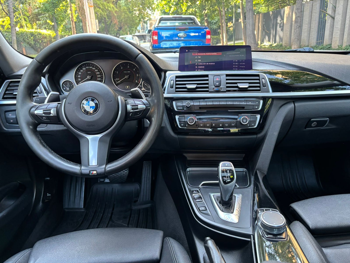 BMW 320d Sport 2.0 Diésel 2019 | 100.098 KM | Look M Sport | Santiago
