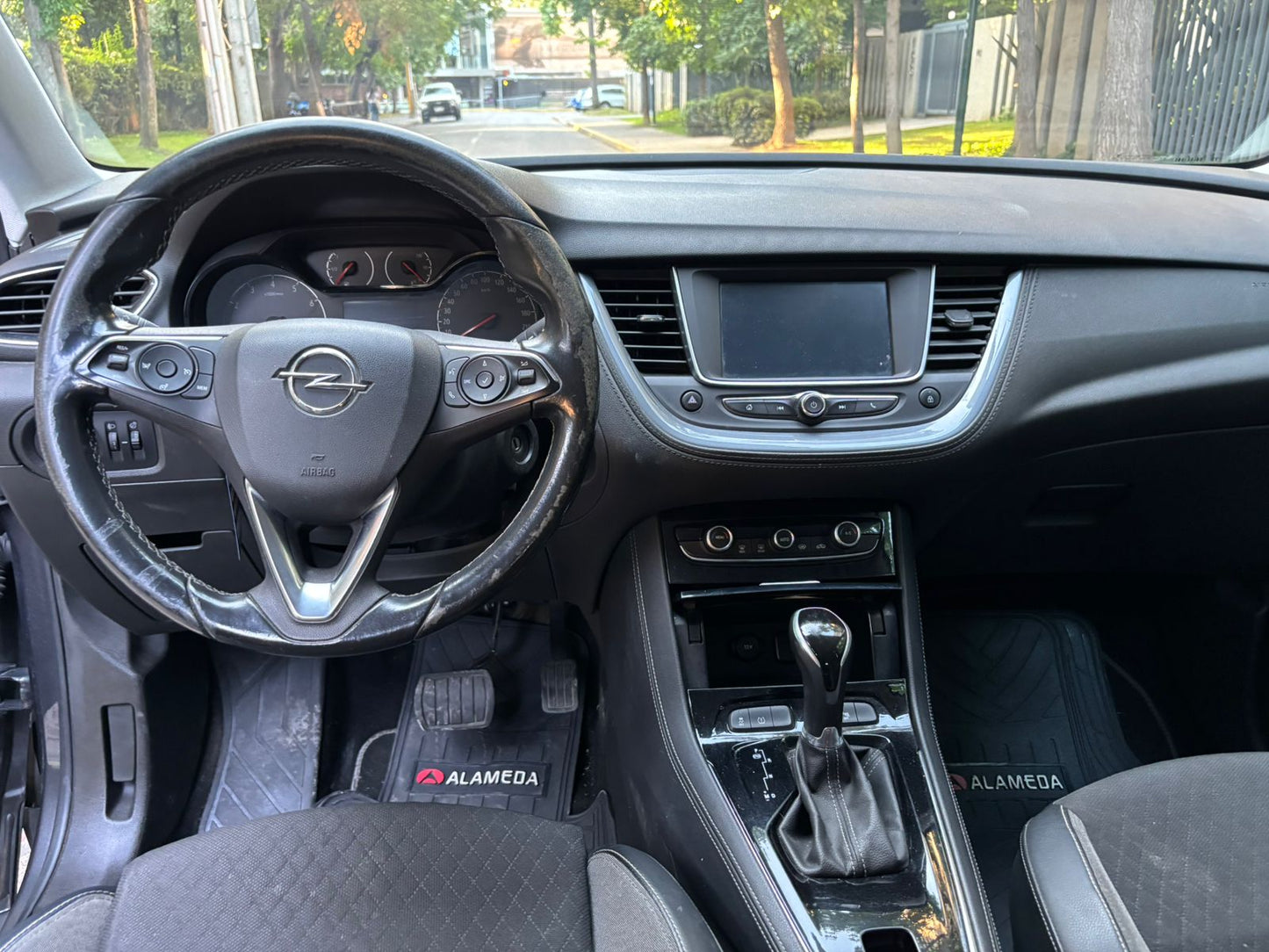 Opel Grandland X 1.6 Thp Turbo 2019 136.700 km Santiago - foto 17