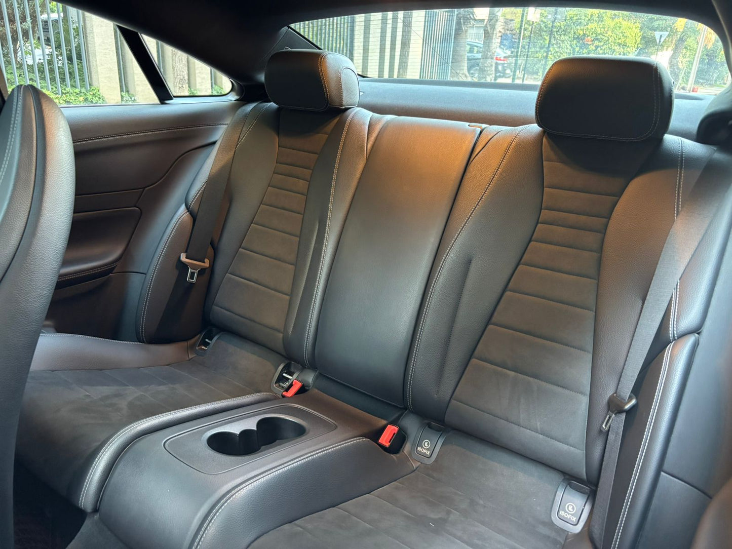 Mercedes Benz E300 Coupé 2.0 Turbo 2018 | 44.904 km | Santiago
