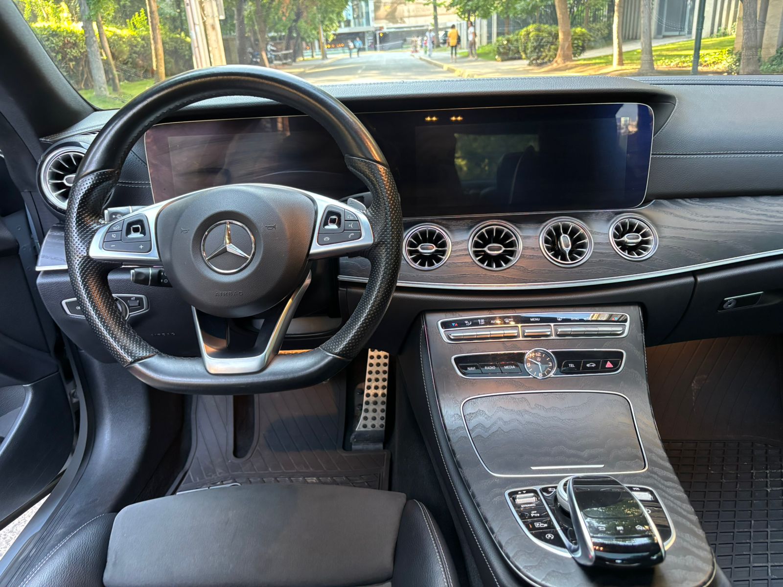Mercedes Benz E300 Coupé 2.0 Turbo 2018 44.904 km Santiago - foto 15