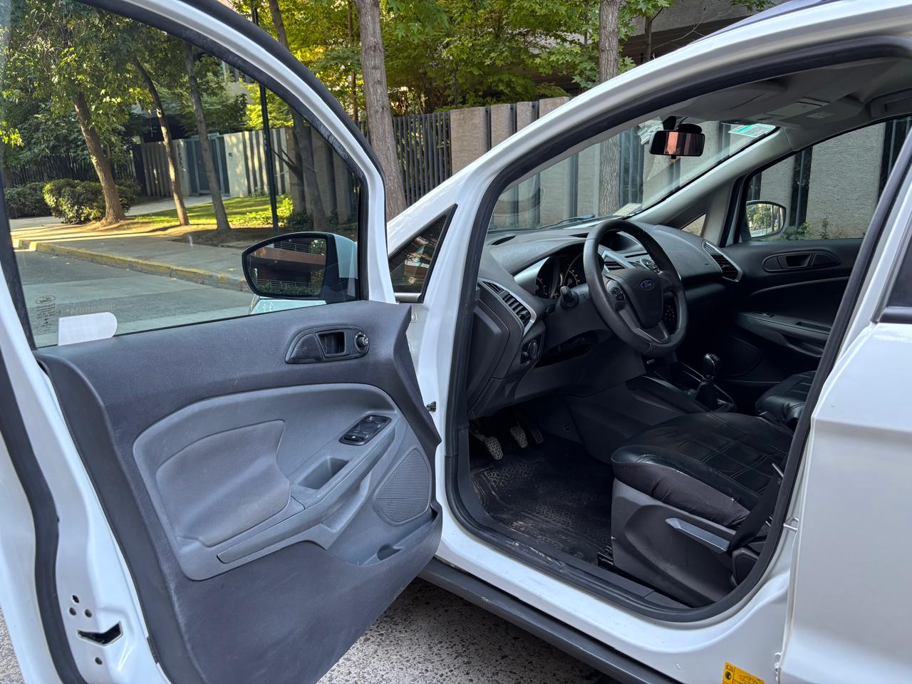 Ford EcoSport S 1.6 MT 2016 | Solo 89.094 KM | Mantenciones al Día | Santiago