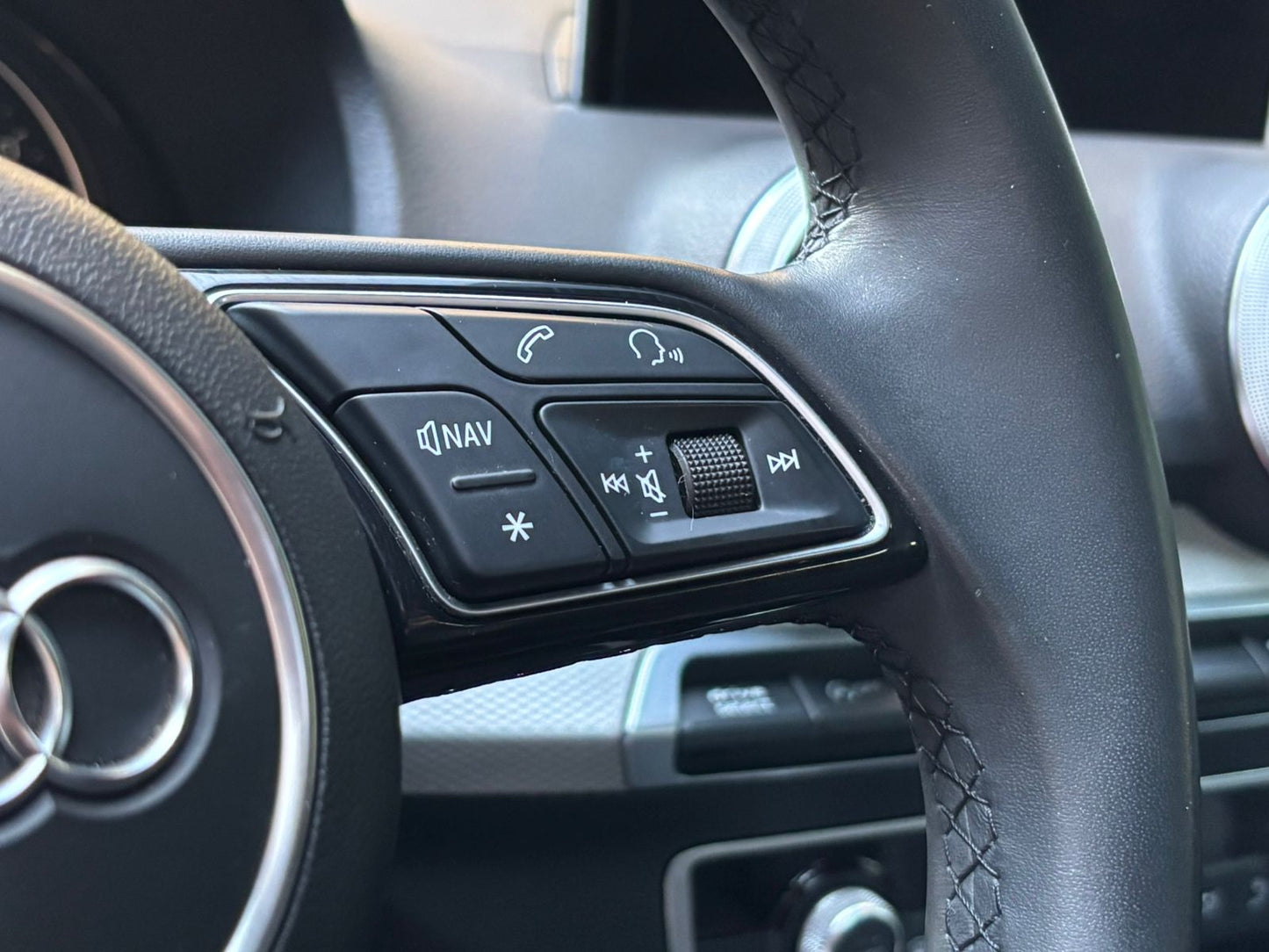 Audi Q2 35 Tfsi 1.4 Turbo 2021 49.559 km Santiago - foto 20