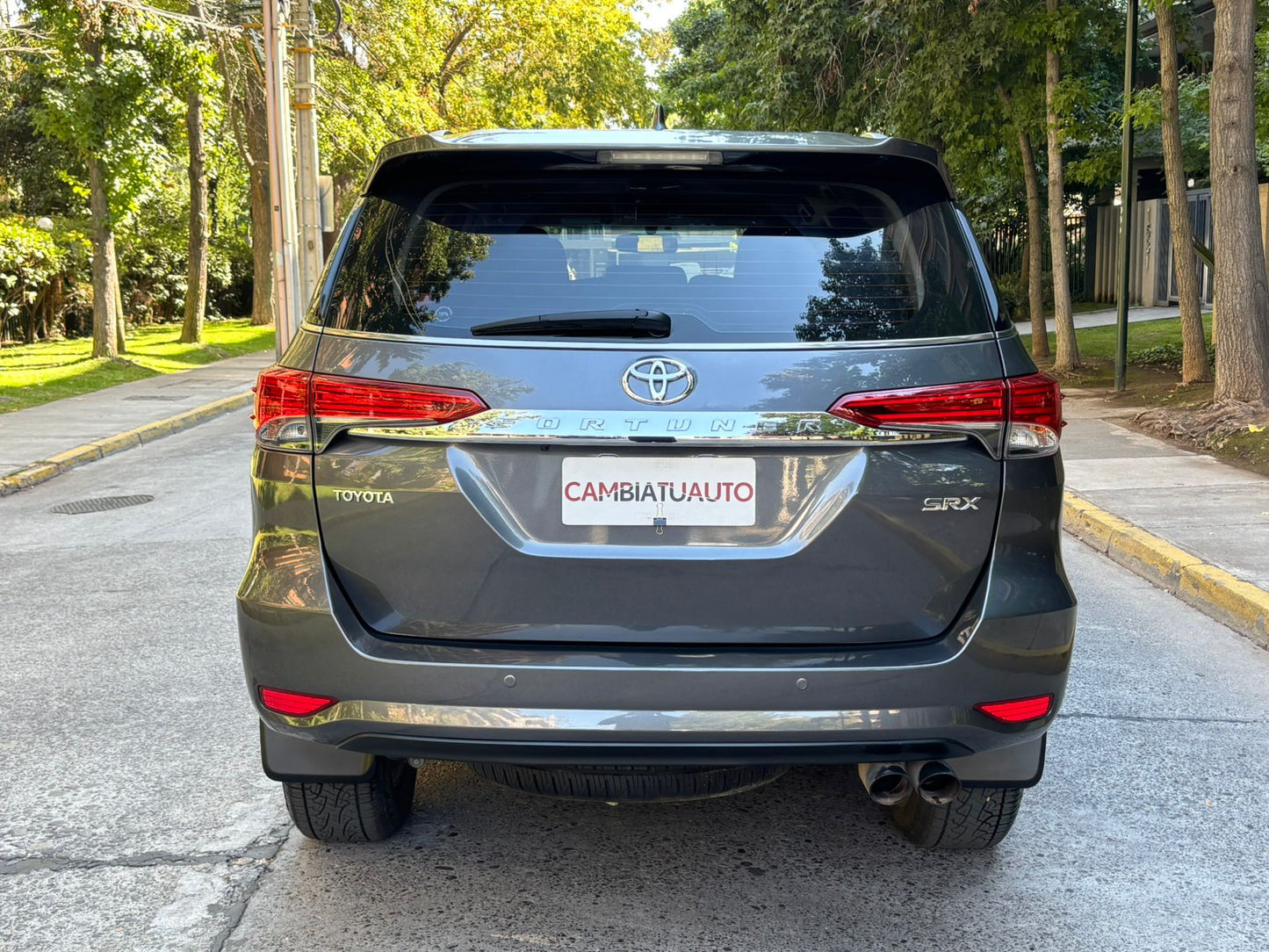 Toyota Fortuner Srx 2.7 4wd 2018 120.221 km Santiago - foto 5