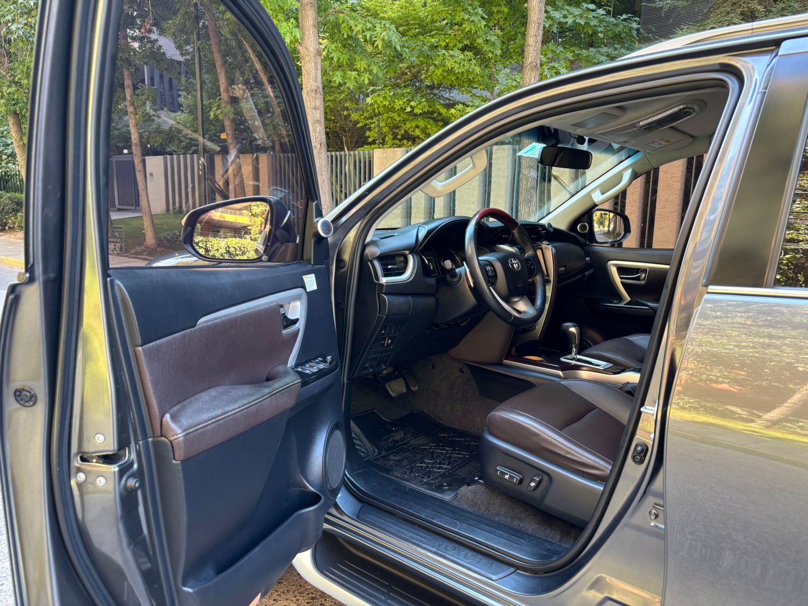 Toyota Fortuner Srx 2.7 4wd 2018 120.221 km Santiago - foto 11