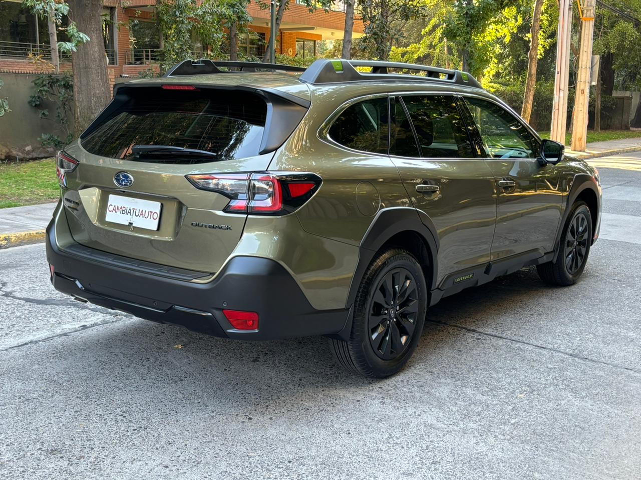 Subaru Outback Field Edition 2.5i AWD 2024 | EyeSight | Solo 13.985 KM | Santiago