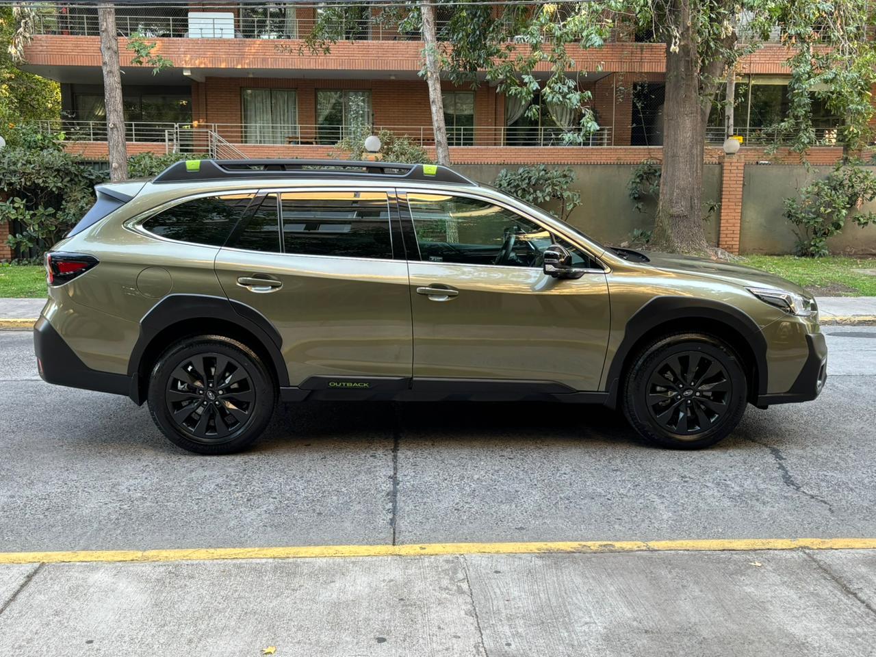 Subaru Outback Field Edition 2.5i AWD 2024 | EyeSight | Solo 13.985 KM | Santiago