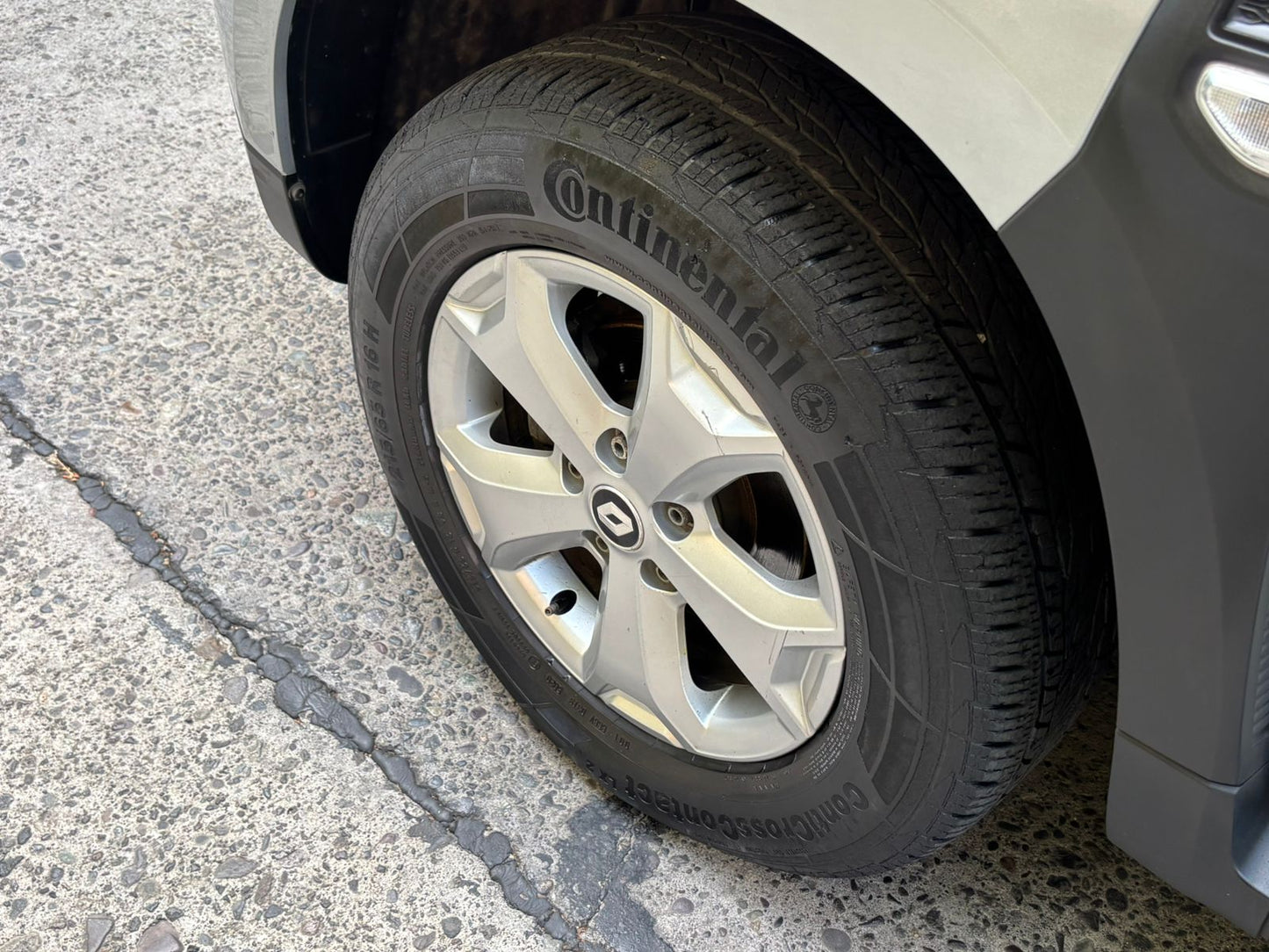 Renault Duster Zen 1.6 MT 2021 | Único Dueño | Motor 1.6 | Santiago