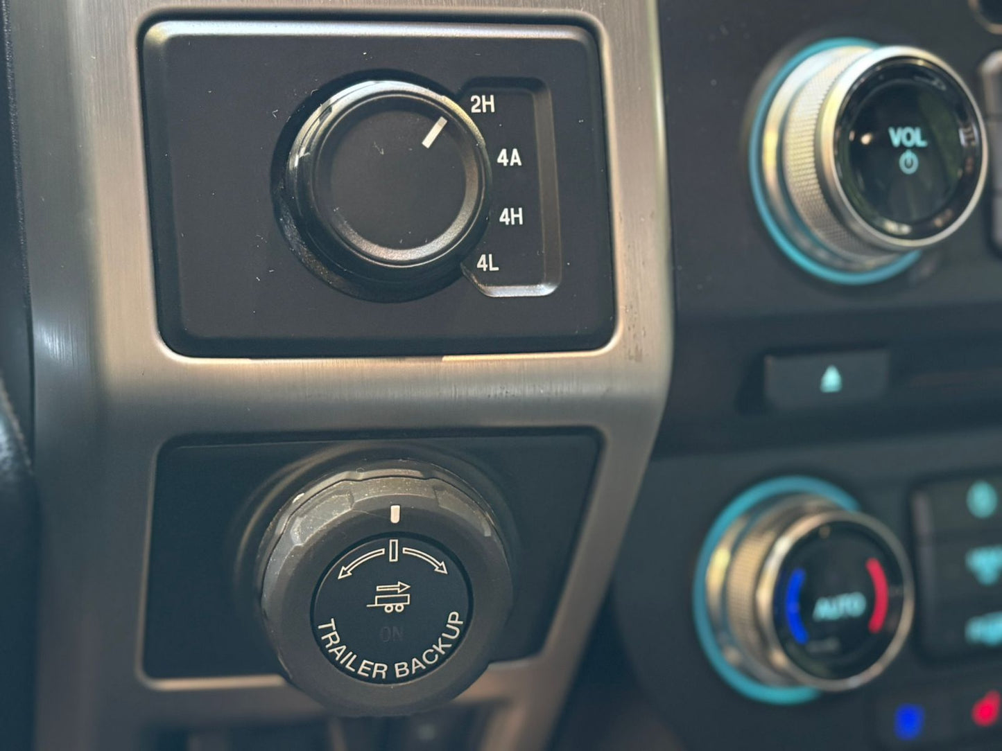 Ford F-150 Platinum 3.5 EcoBoost 4WD 2019 | Masajeador de Asientos | Full Mantenciones | Santiago