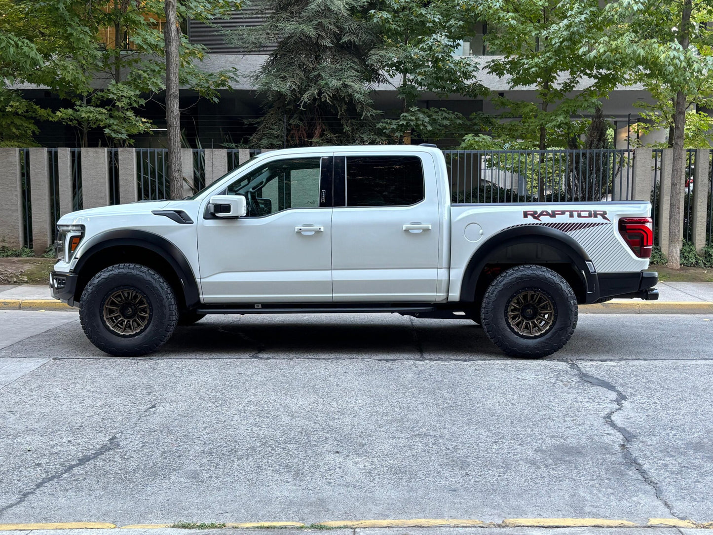 Ford F-150 Raptor 2025 9.900 km Santiago - foto 9