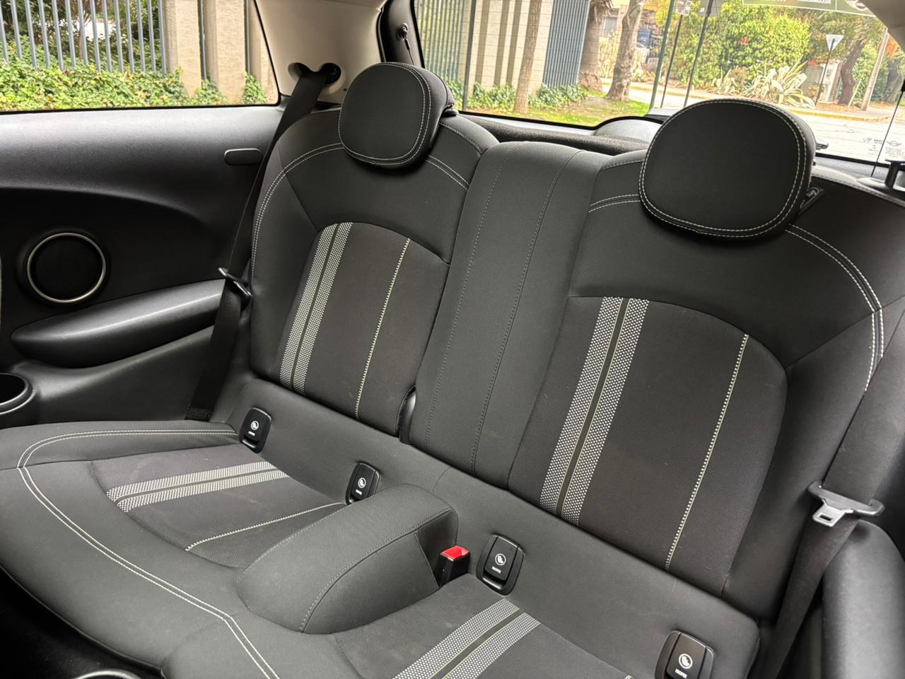 Mini Cooper S 2.0 T 2015 | 95.542 km | Santiago