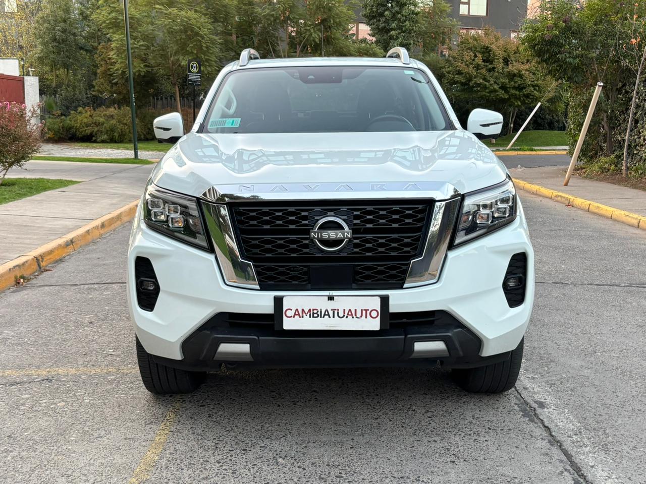 Navara Platinum 2.3 4x4 At Automático 4WD 2023 96.630 km Santiago - interior