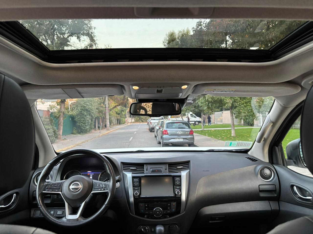 Nissan Navara Platinum 2.3 4x4 At 2023 | 96.630 km | Santiago