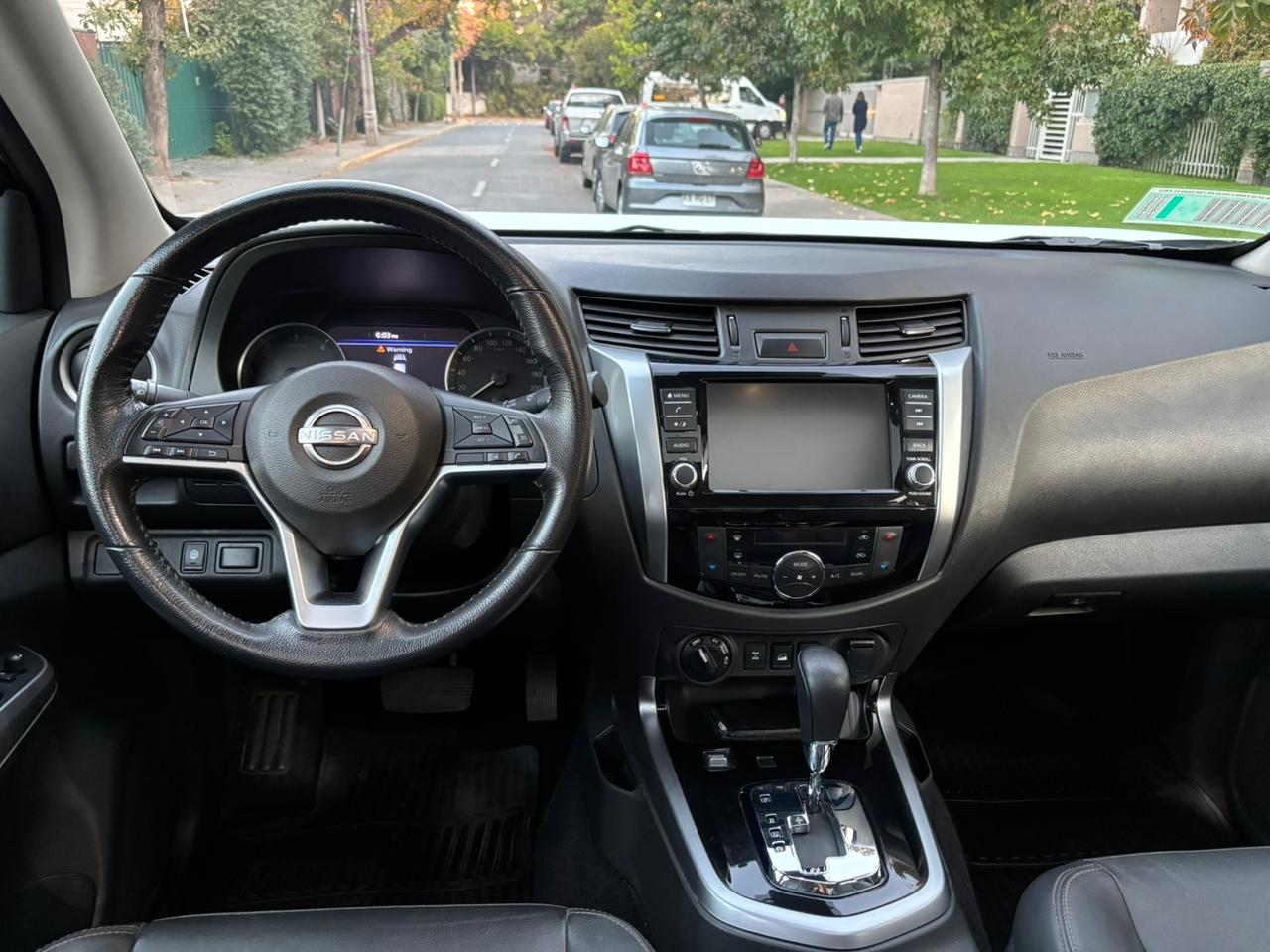 Nissan Navara Platinum 2.3 4x4 At 2023 | 96.630 km | Santiago