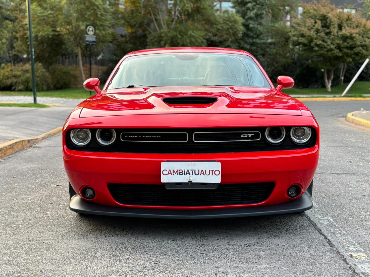 Challenger 3.6 Gt Automático RWD 2019 4.316 km Santiago - interior