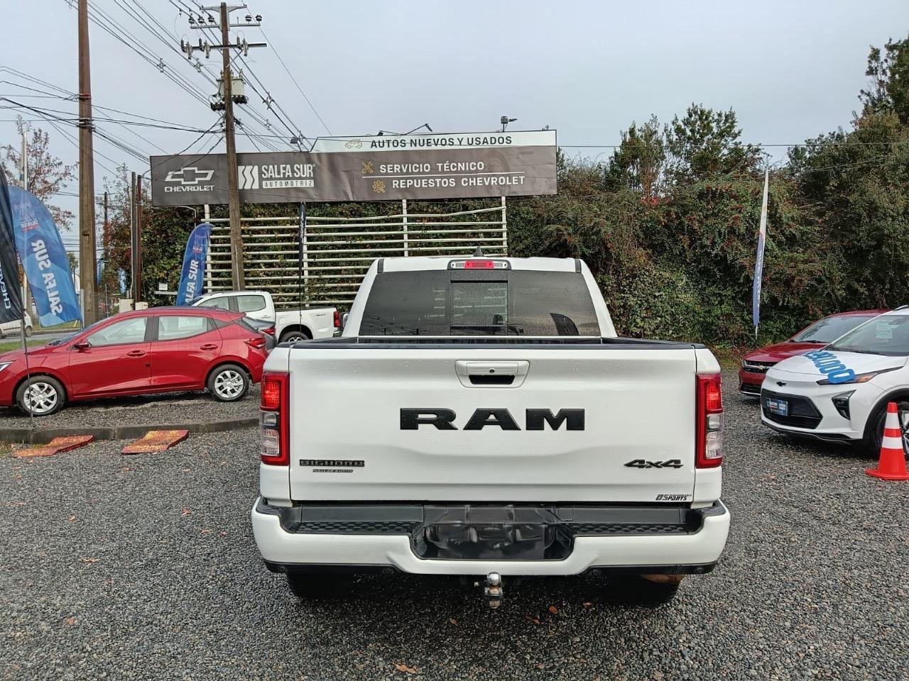 Ram 1500 Bighorn usada 2021 100.000 km en venta La Unión 